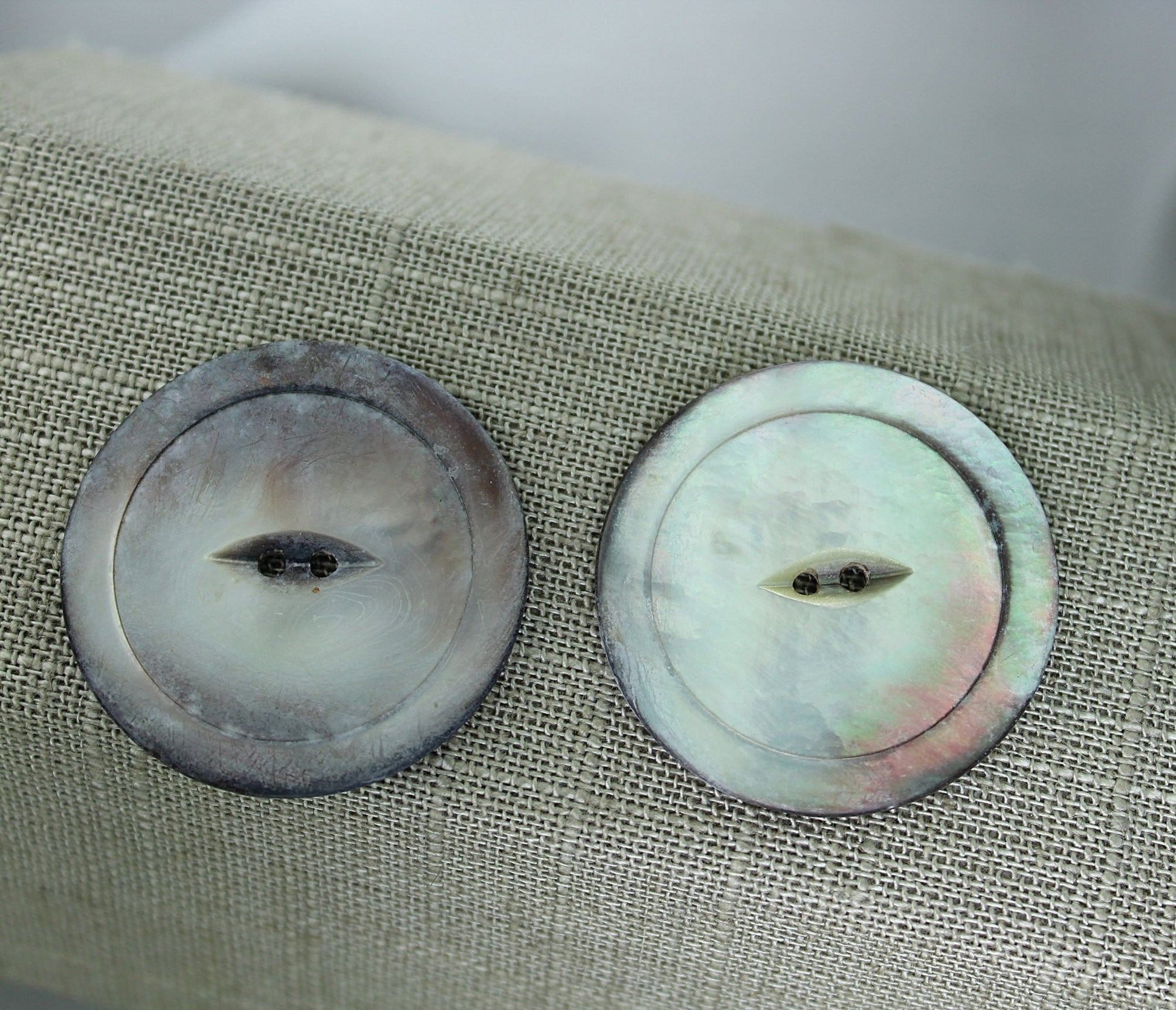 Vintage Real Pearl Buttons 1 7/16" Matching Pair Iridescent Colorful abalone