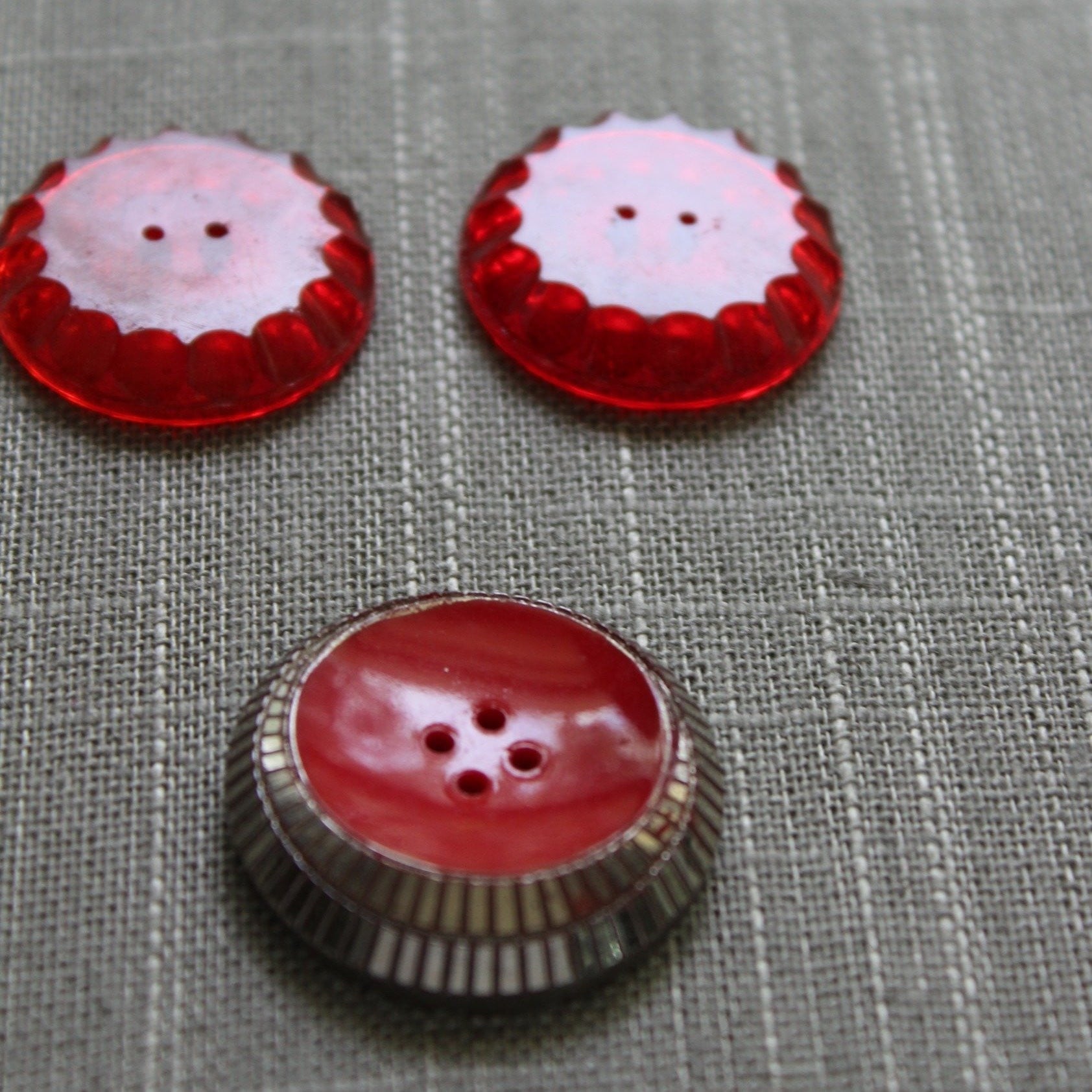 Red Glass Buttons Lot 3 Vintage Collection Scallop Silver Deco diy craft