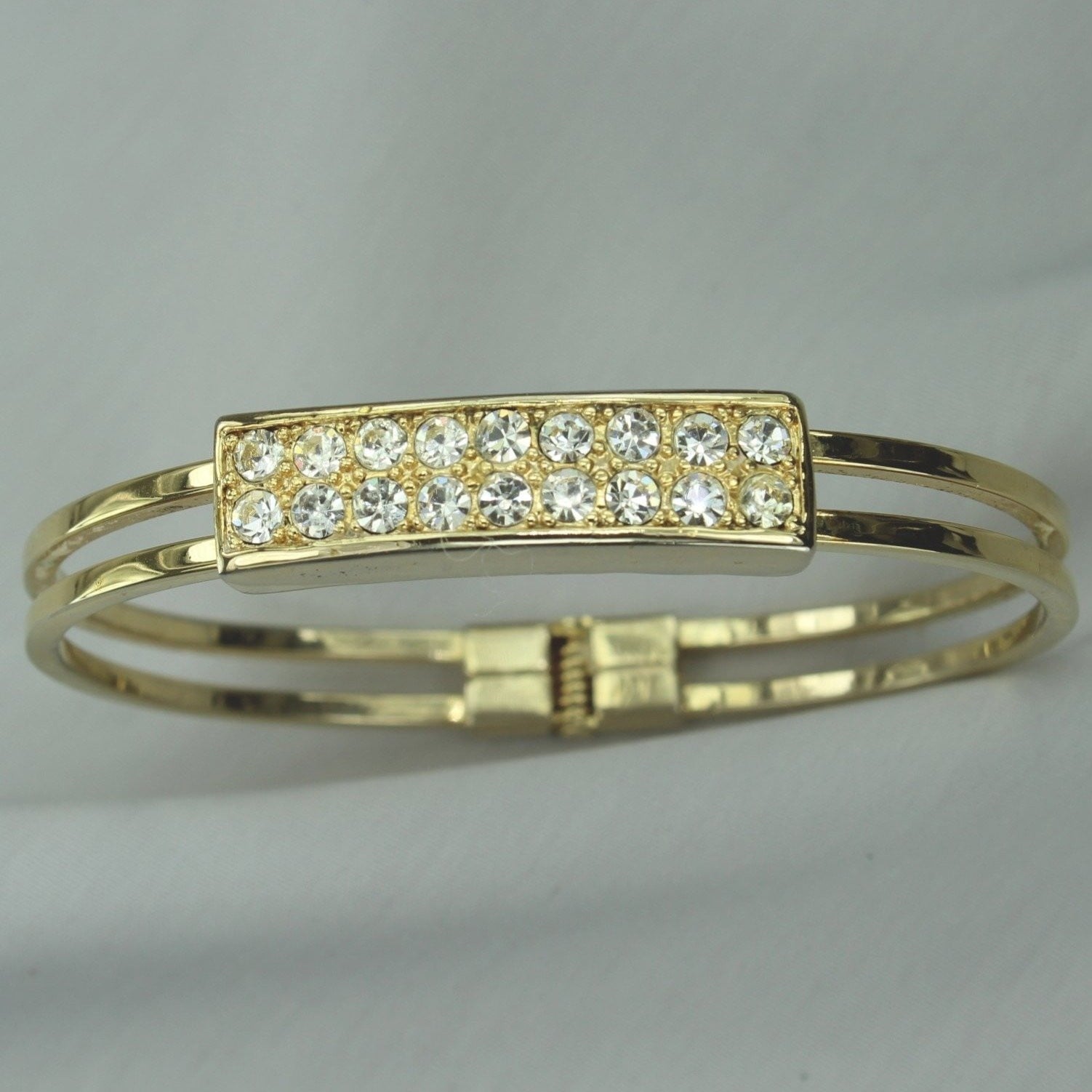 Brilliant Crystal Bracelet Double Oval Gold Tone Modern Design