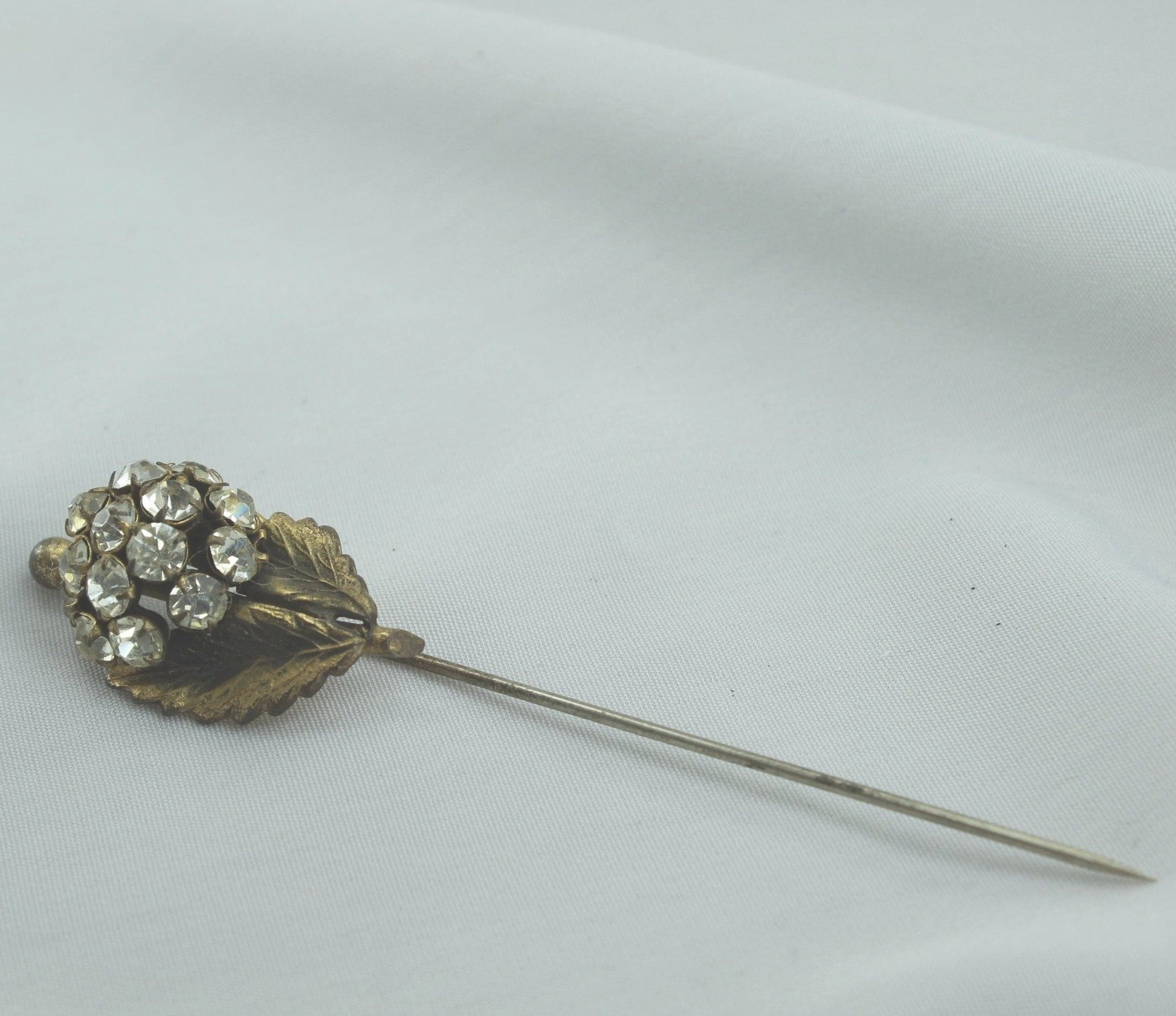 Antique Stick Pin Hat Pin Rhinestone Cluster Leaves