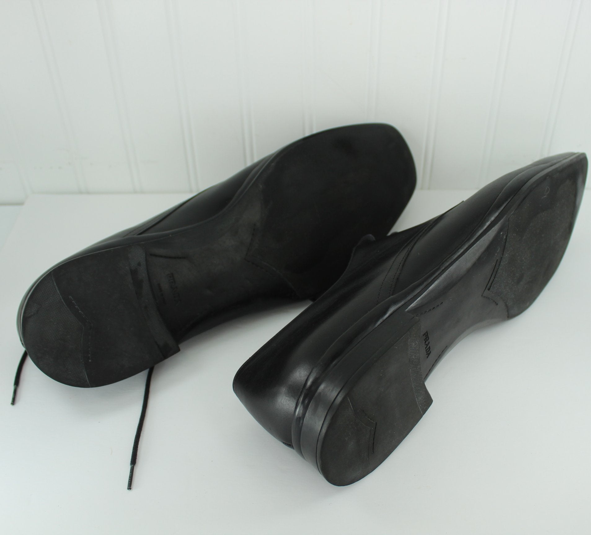 Prada Mens Black Leather Dress Shoes 10 1/2 Smooth Square Toe Elegant prada italy