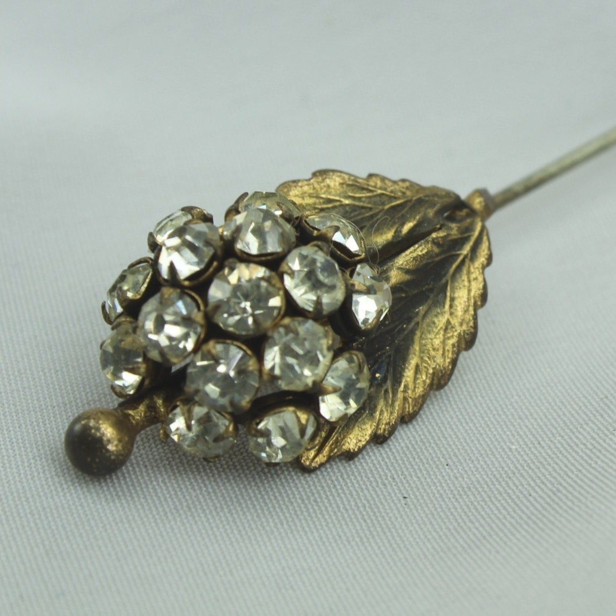 Antique Stick Pin Hat Pin Rhinestone Cluster Leaves rare