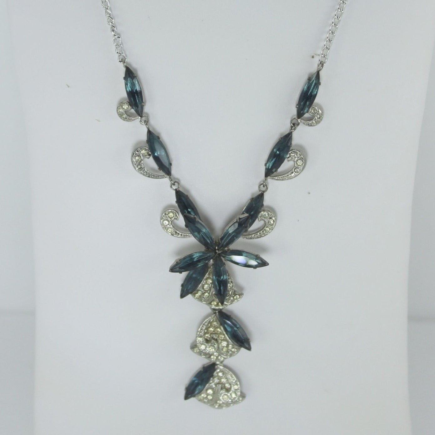 Stunning Lavalier Necklace Blue and Clear Glass Dimensional Lovely