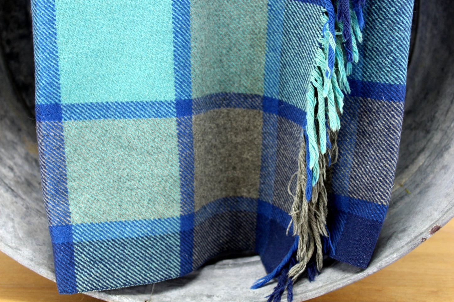 Unbranded Throw Blanket - Wool Blend Blue Aquamarine Plaid ~ Large 53" X 58" lovely color combination