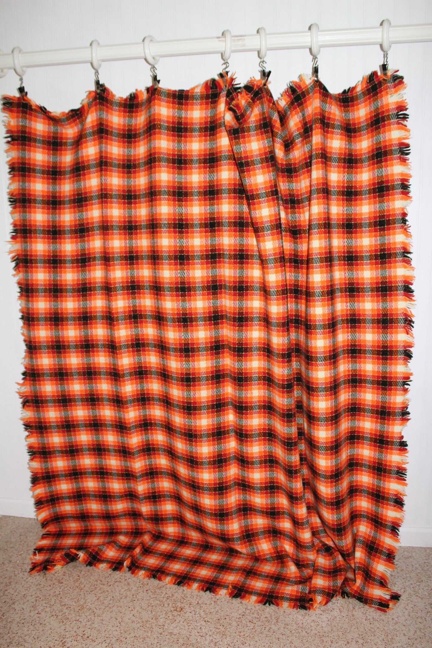 Heavy blend Blanket Bedspread 4 Sides Fringe Orange Yellow Black Plaid  76" X 74" large