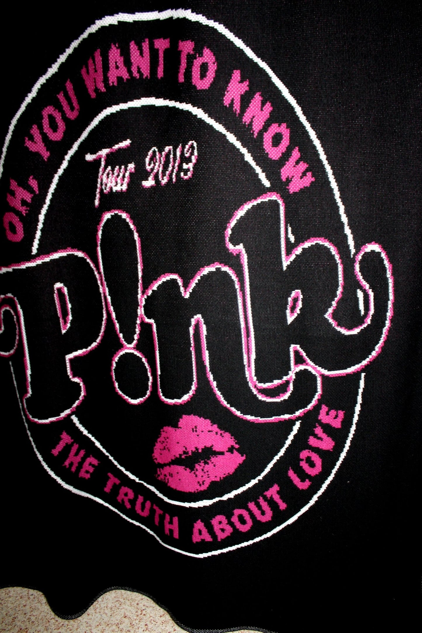 USA Acrylic Throw - "Pink" 2013 Tour ~ Black Sweater Knit - 49" X 64" truth about love