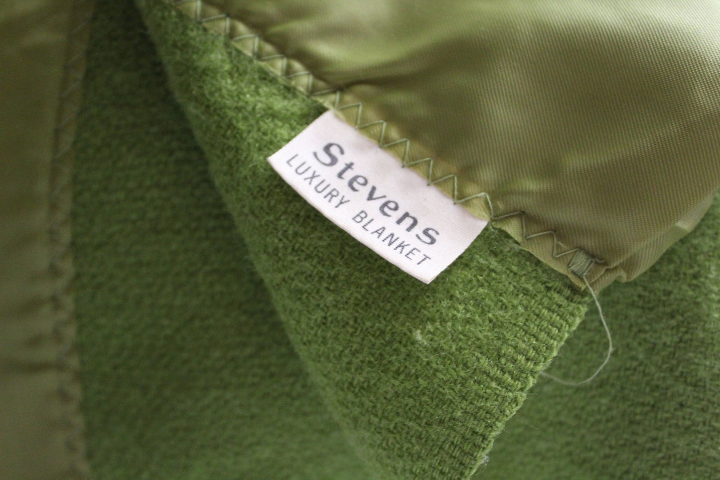 JP Stevens Blanket Nylon Binding Vintage Avocado Green 72" X 86" mid century