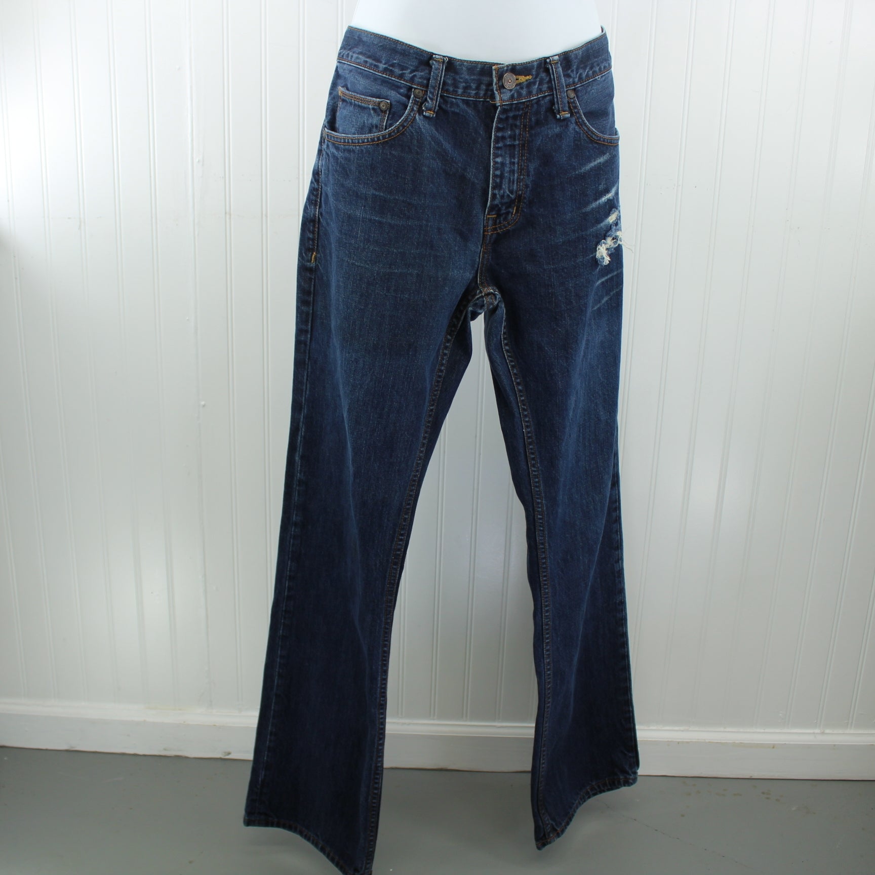Arizona 100% Cotton Jeans Minor Distress 32X32 Orig Boot Cut used