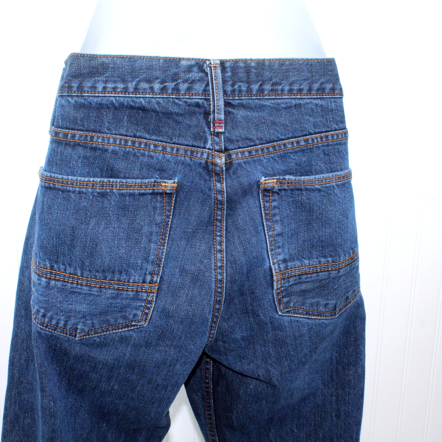 Arizona 100% Cotton Jeans Minor Distress 32X32 Orig Boot Cut nice cut double triple stitching