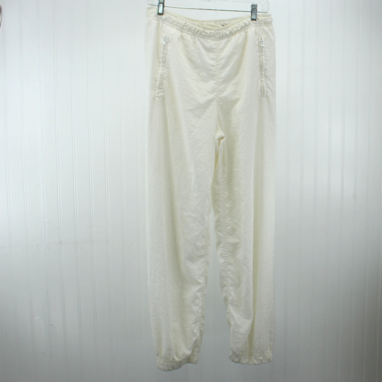 Dotdogger White Nylon Windbreaker Pants Fully Lined  2 Zip Pockets Size M