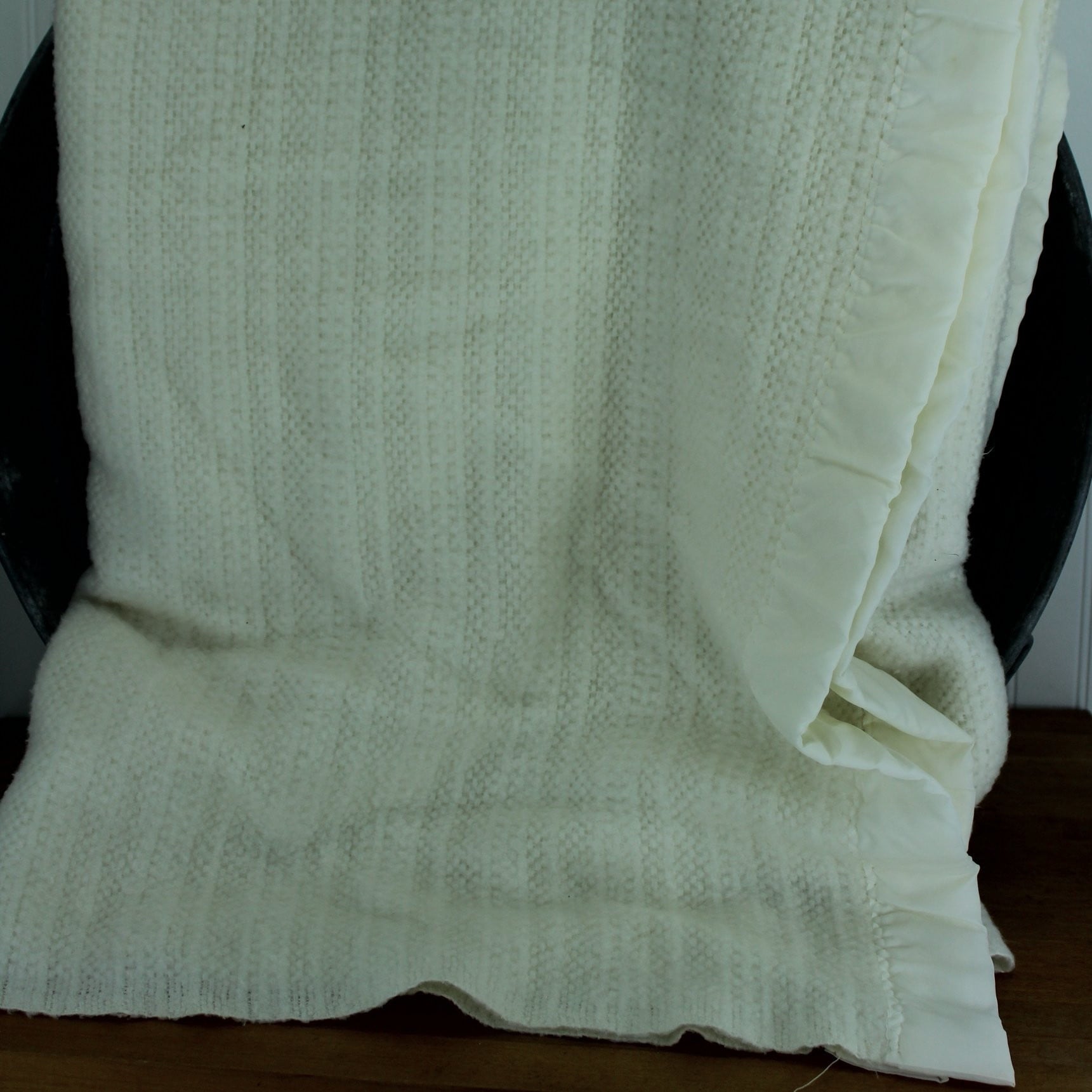 Unbranded Acrylic Blanket - White Thermal Weave ~ 66" X 89" vintage favorite blanket