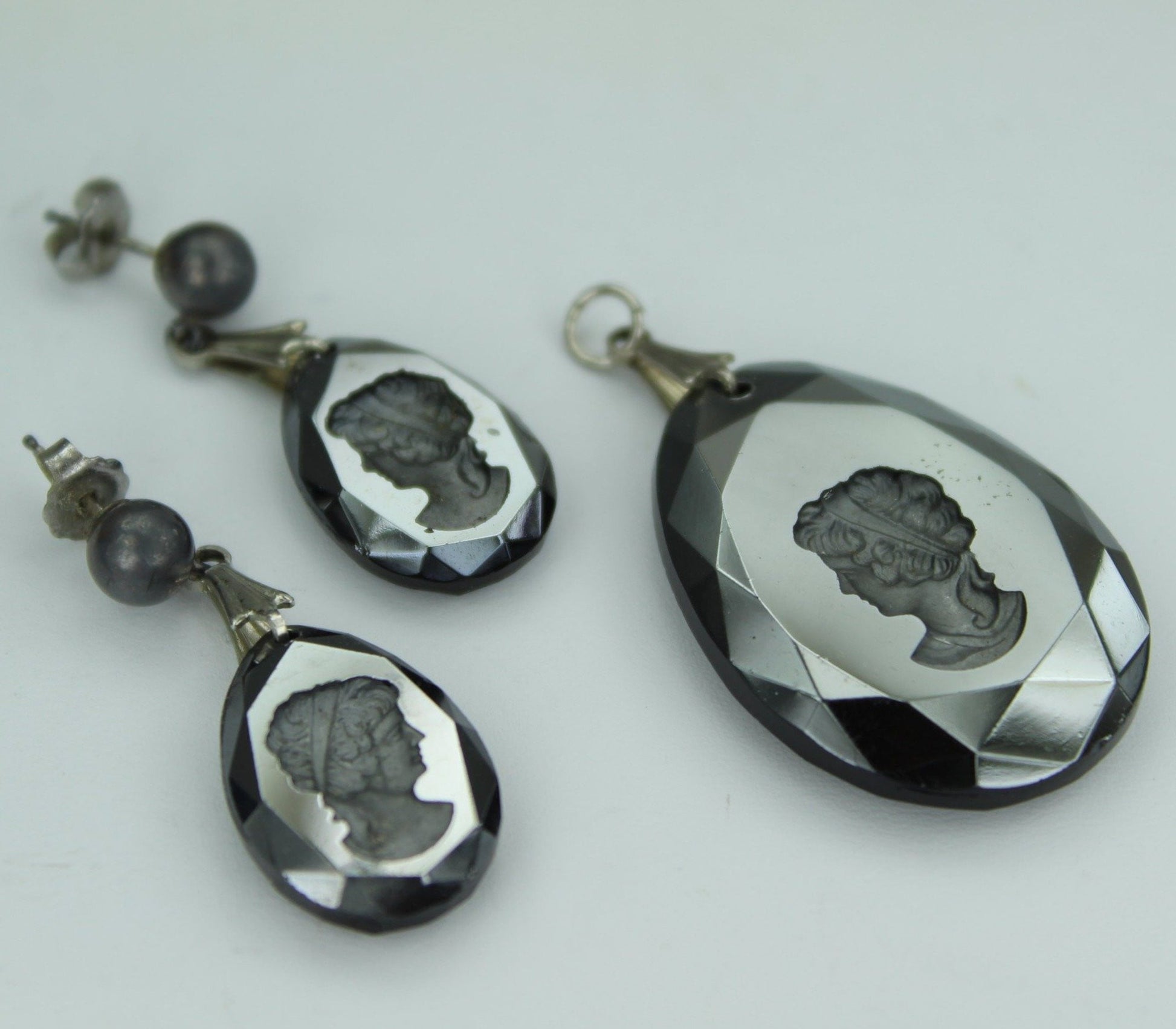 Black Glass Set Intaglio Carved Heavily Faceted Pendant Post Earrings woman