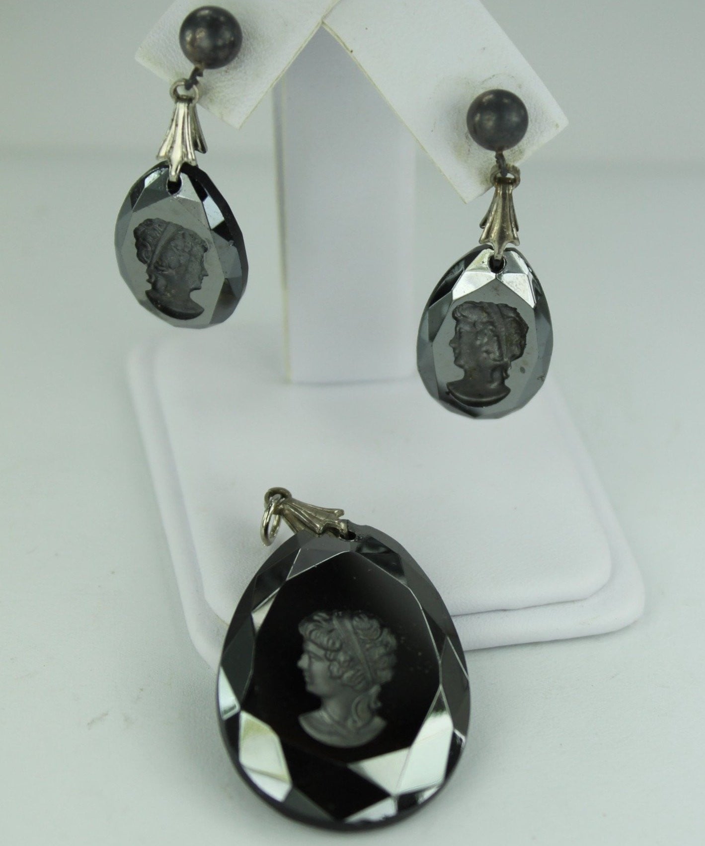 Black Glass Set Intaglio Carved Heavily Faceted Pendant Post Earrings Vintage