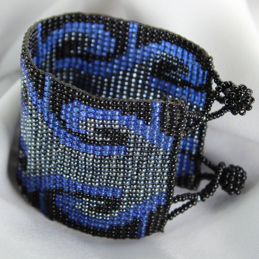 Beaded Bracelet Metallic Blue Black Silver Glass Beads