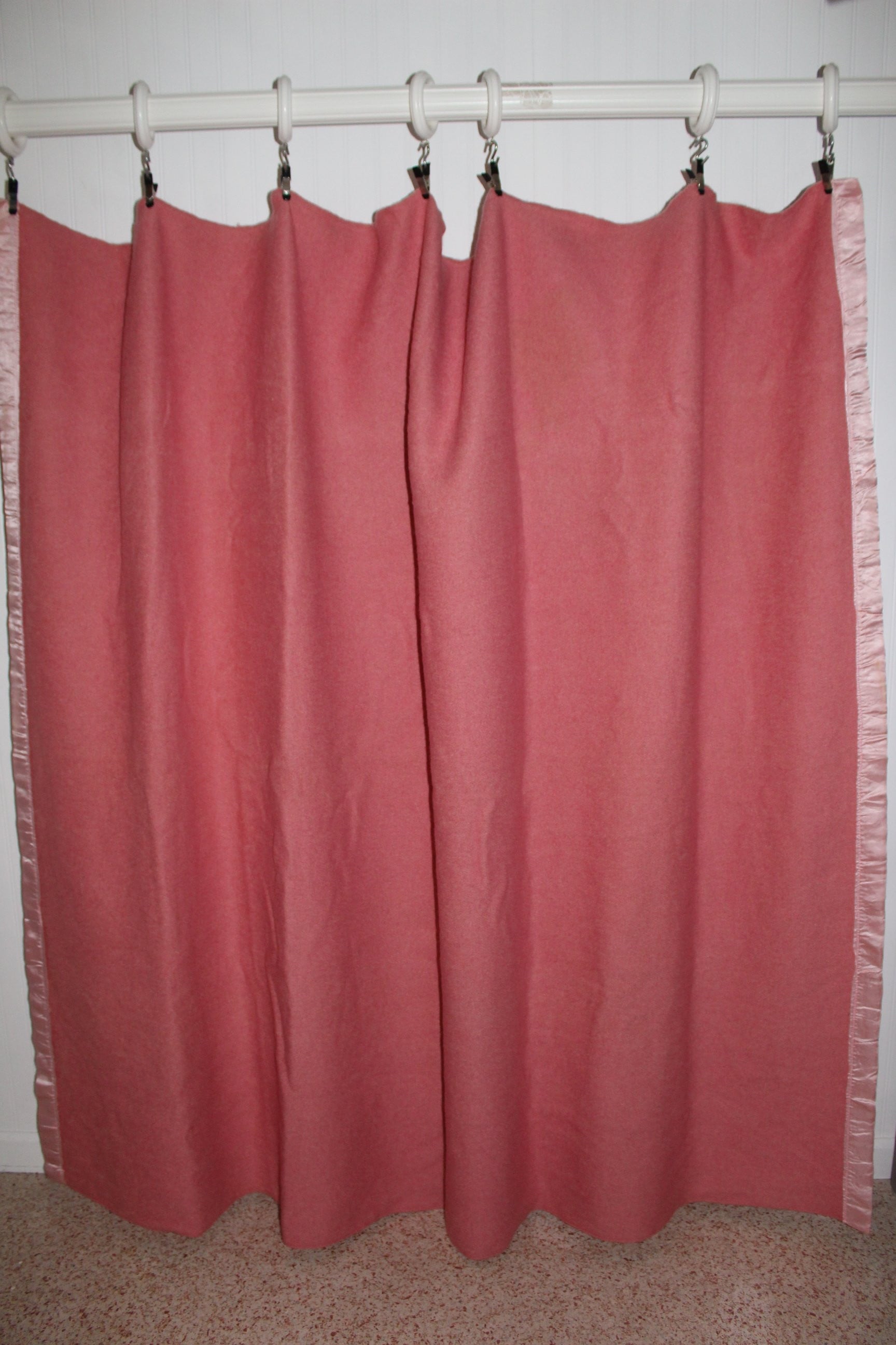 Blue Hill Wool Blanket by Draper Bros Vintage Rose Pink 66" X 80" All Season unusual