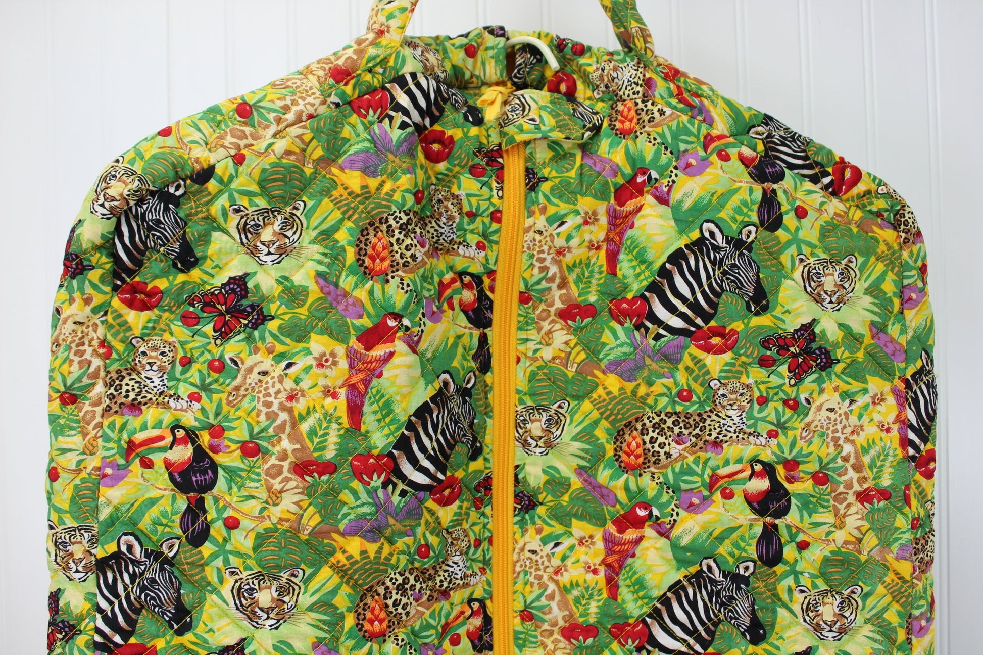 Unbranded Jungle Scene Fabric Garment Carrier Hanging Overnighter - Zebra Toucan cotton quilted