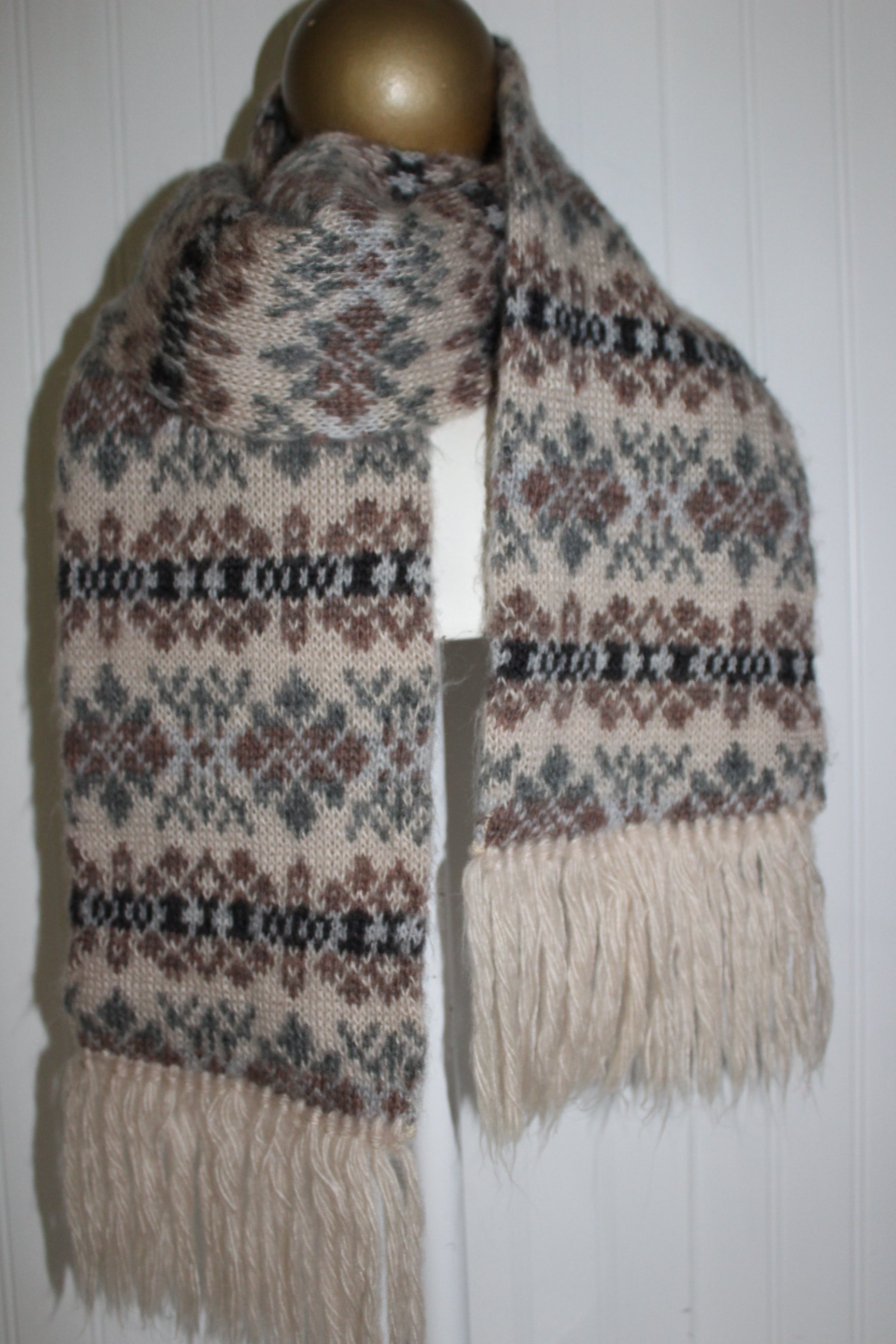 Acrylic Double Scarf Aris Nordic Sweater Knit 7" X 60" Wash Dry grey brown