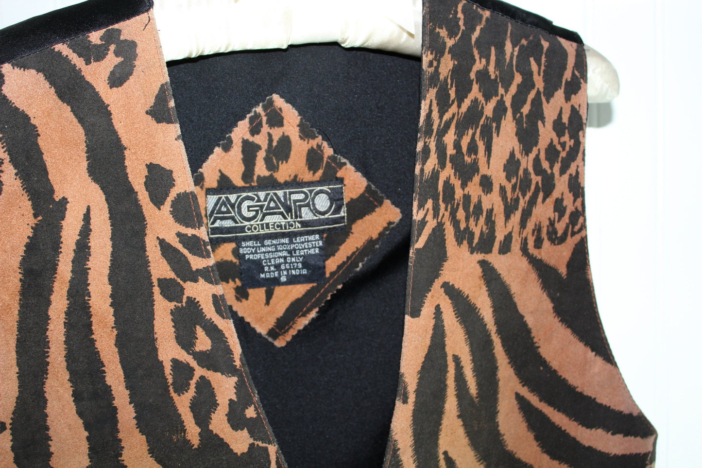 Suede Leather Vest Leopard Print AGAPO Snaps Oklahoma 1907 Seal Replica  belt back