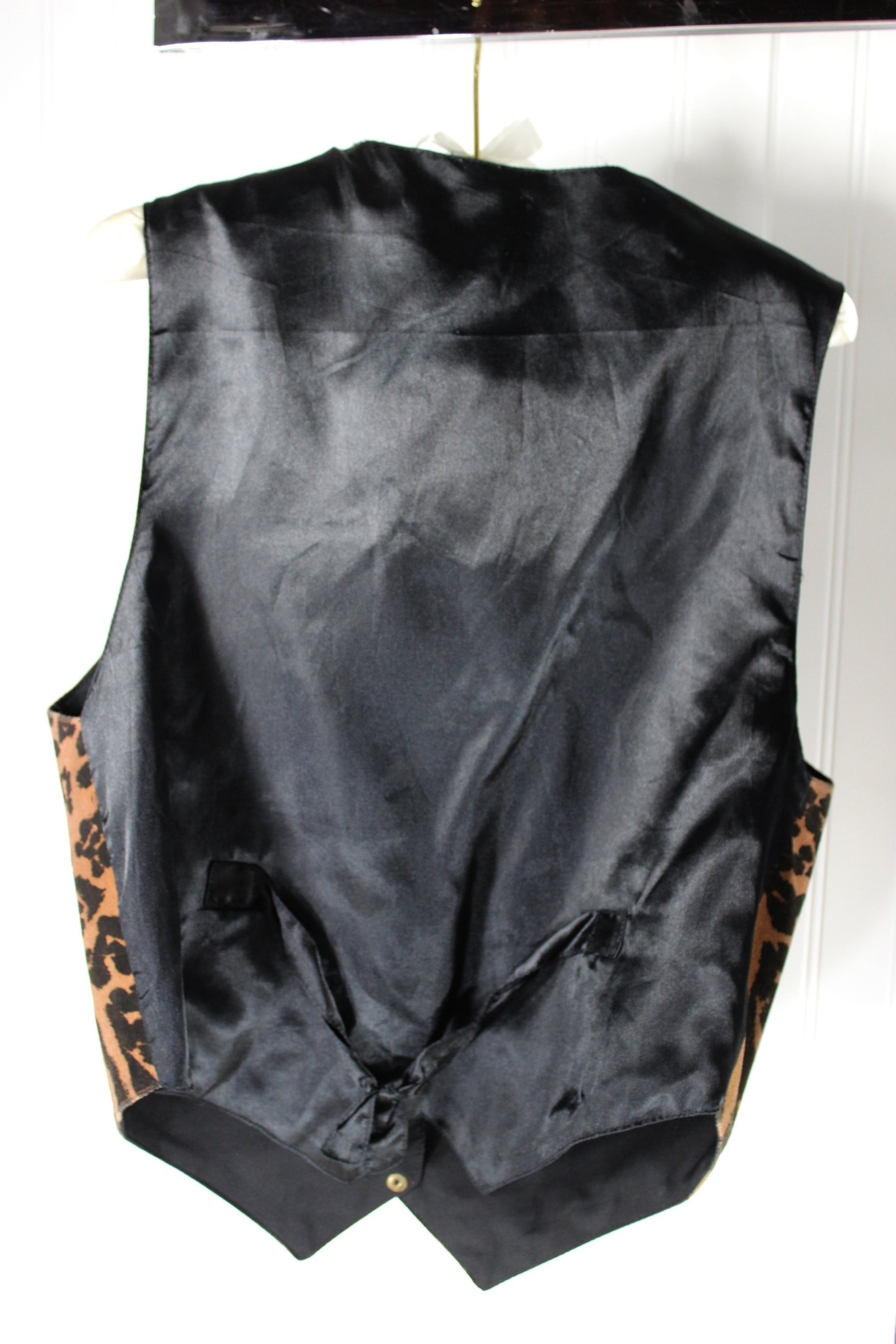 Suede Leather Vest Leopard Print AGAPO Snaps Oklahoma 1907 Seal Replica cool