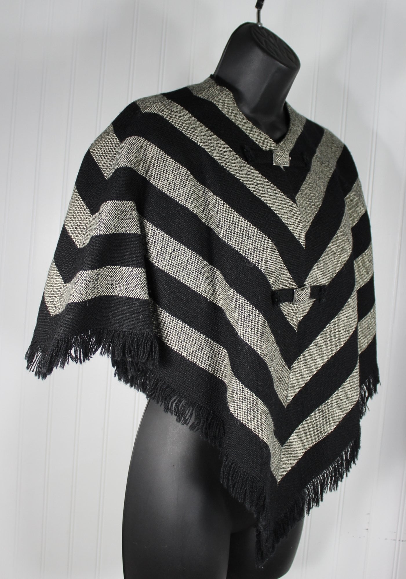 Hand Loom Wool Cape Matching Bag RIO GRANDE Santa Fe Loom & Leather Salt Pepper Stripe buckles