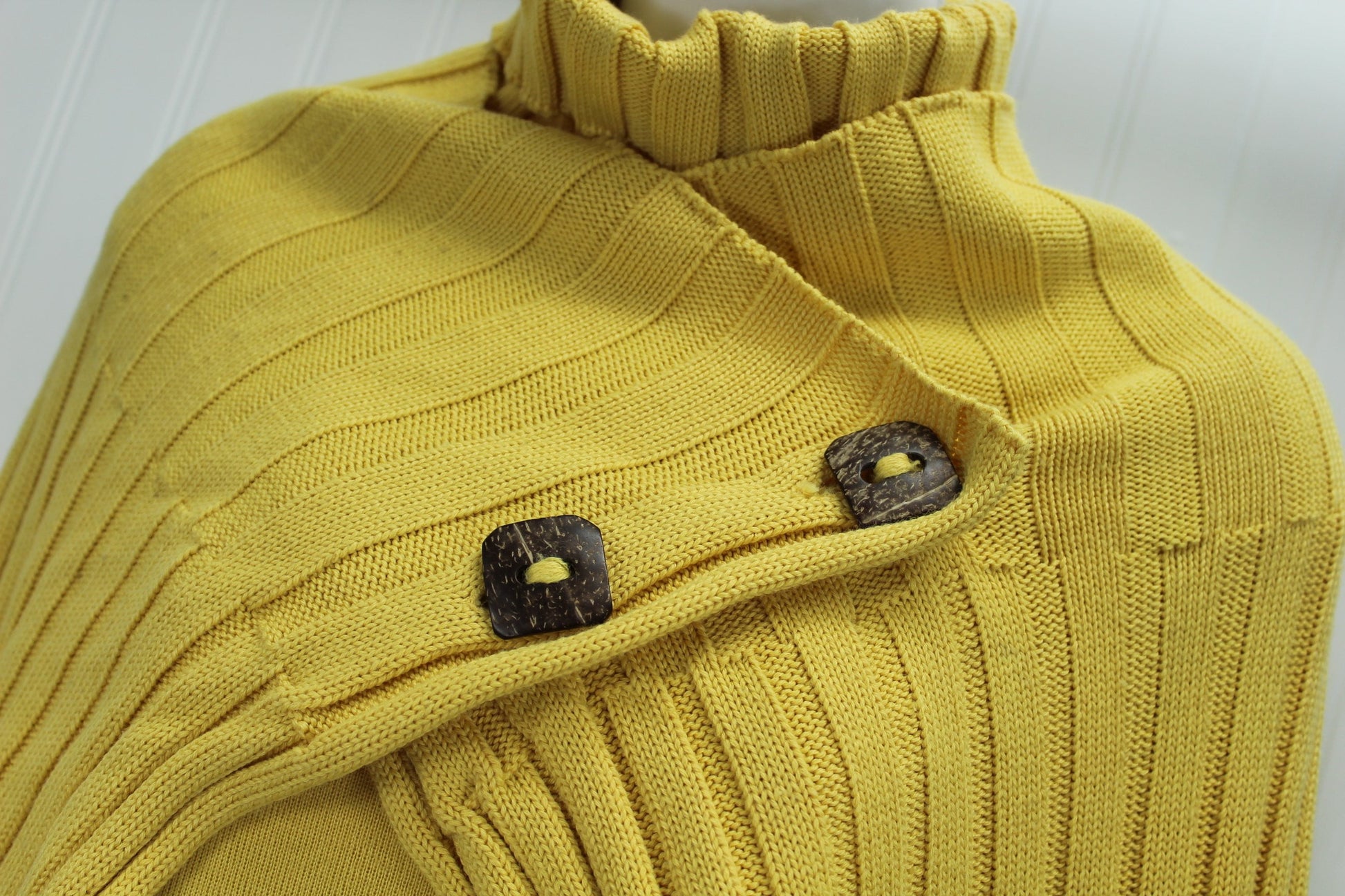 BELAMIE Turtleneck Matching Shawl Yellow Wool Acrylic Fashion