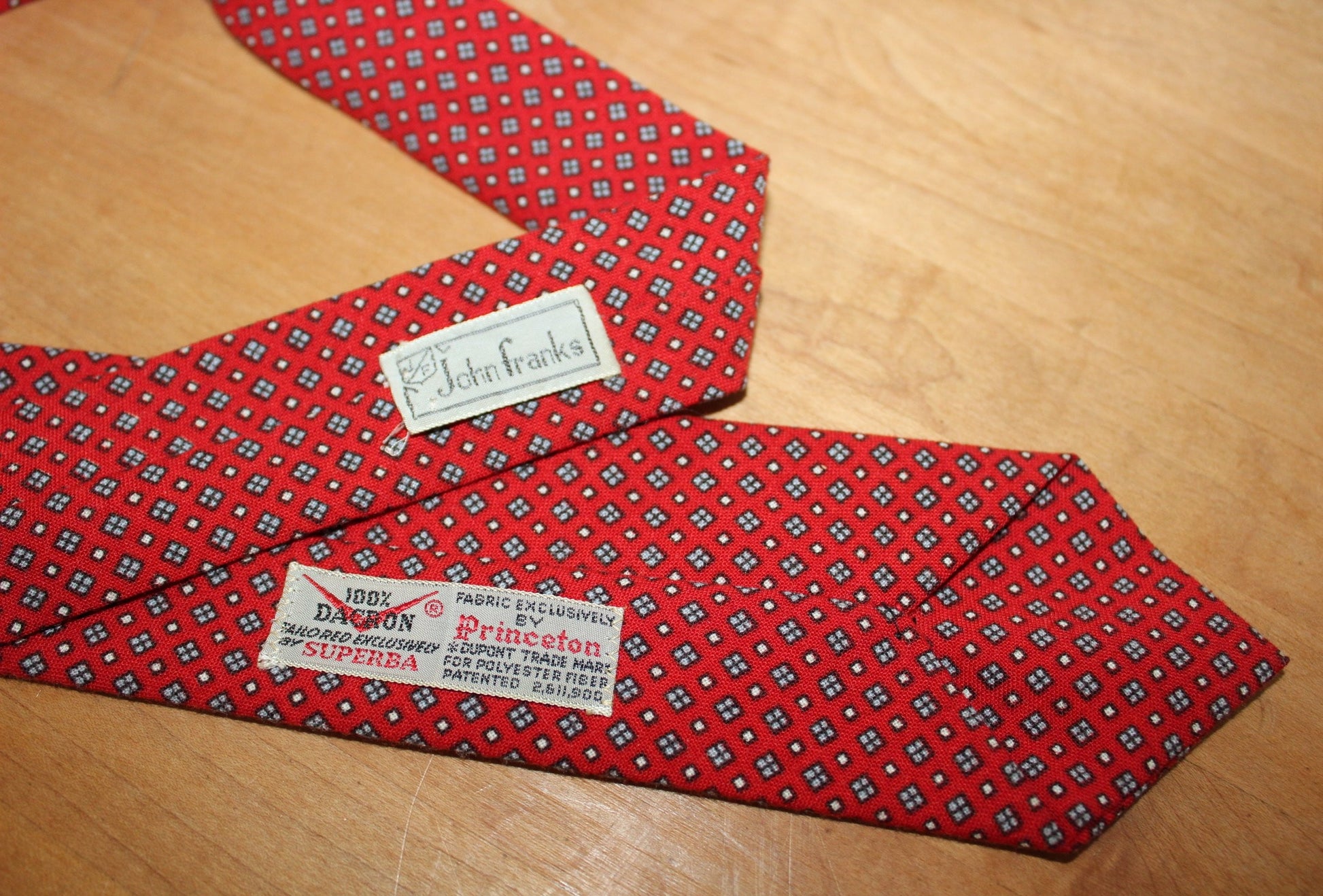 John Franks Dacron Vintage Necktie - Superba Narrow 2 34" Deep Red Classic black whiste design