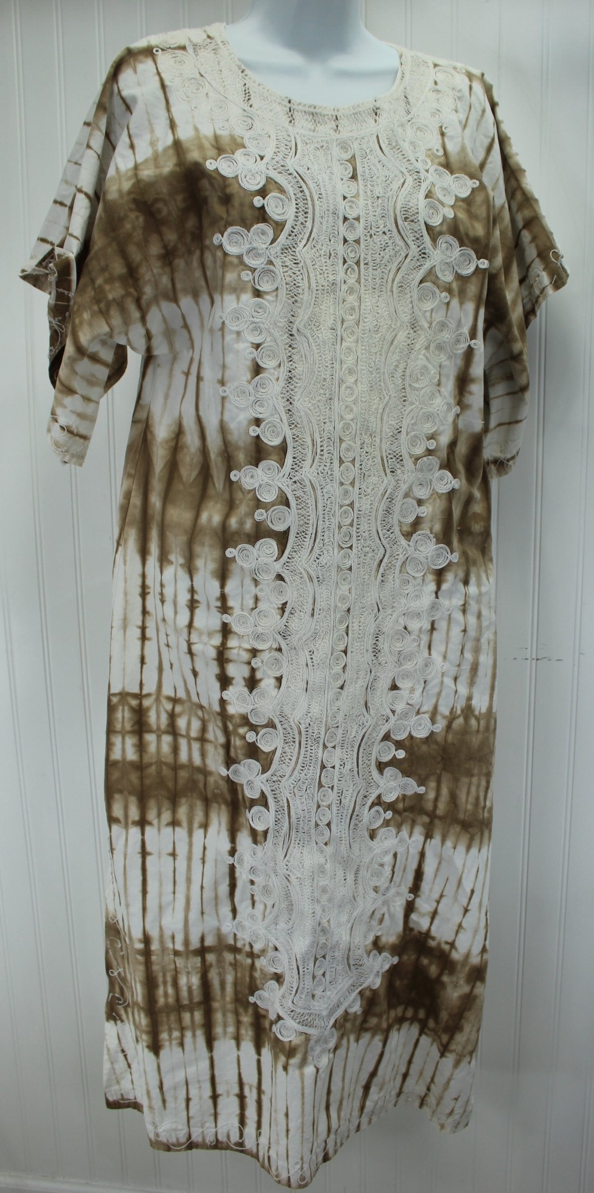 Vintage 1980s Africa Long Dress Lounge Nigeria Embroidered Dyed Cocoa White heavy