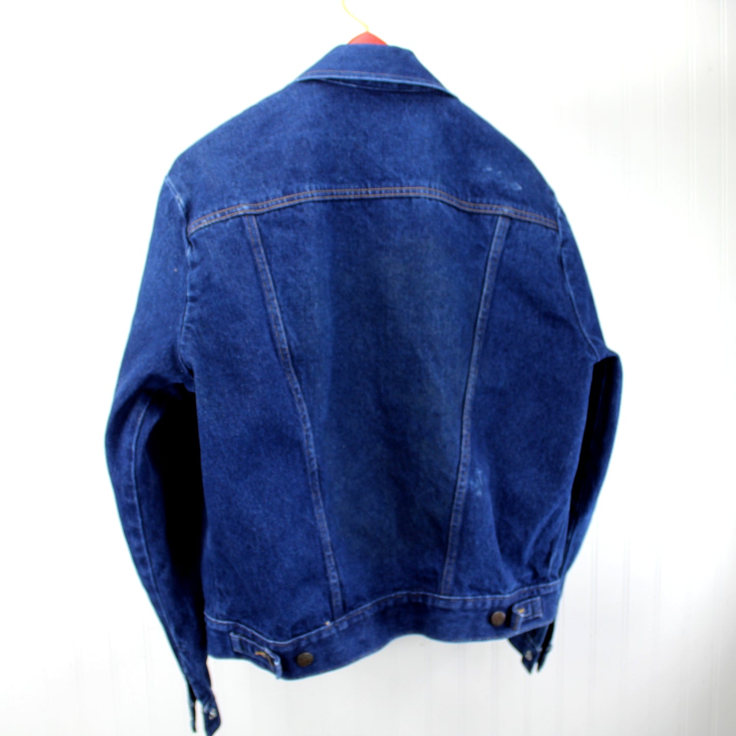 Rustler Dark Blue Denim Cotton Jacket Adjustable Band Waist  Size L well cut panel back