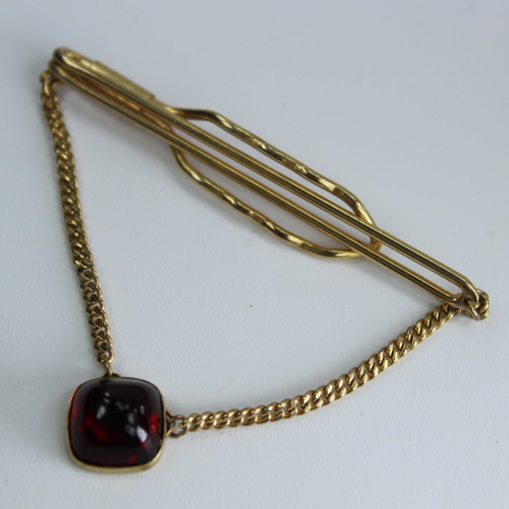 Vintage ANSON Tie Clip Chain Deco Red Stone