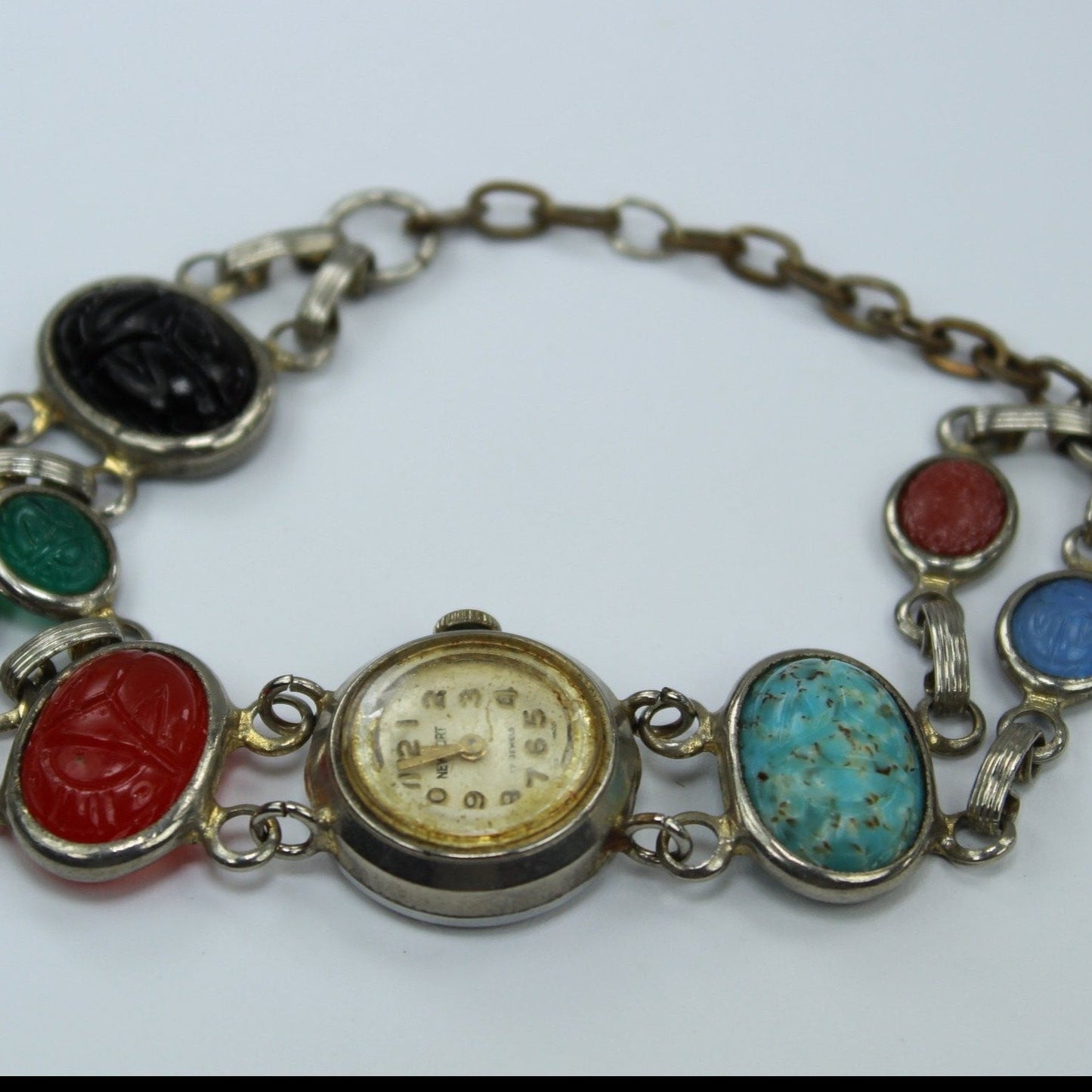 Vintage Scarab Watch Running NEWPORT 17 Jewels  Mid Century