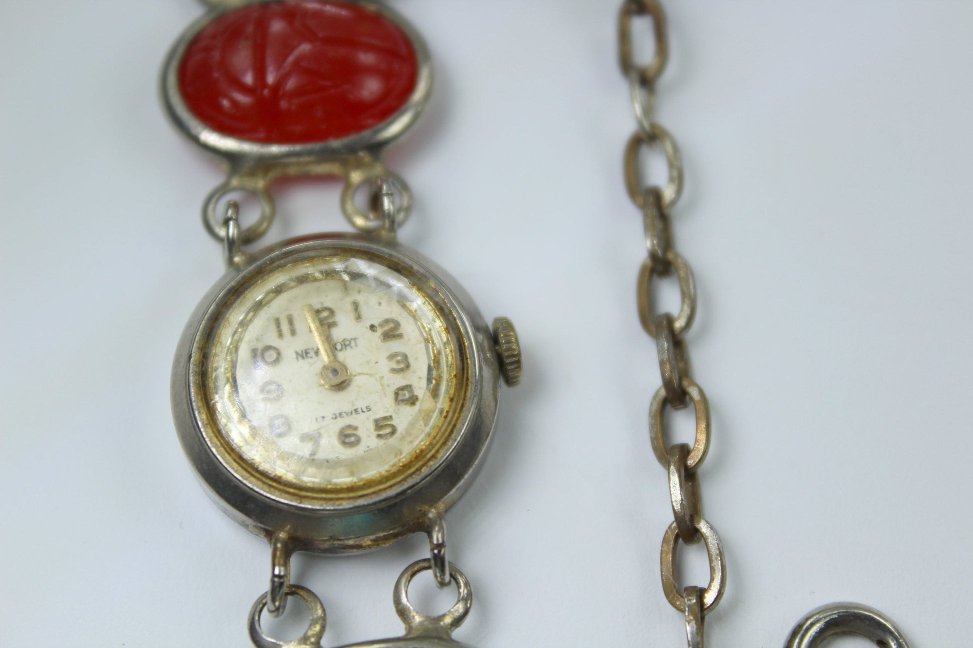 Vintage Scarab Watch Running NEWPORT 17 Jewels  Mid Century estate