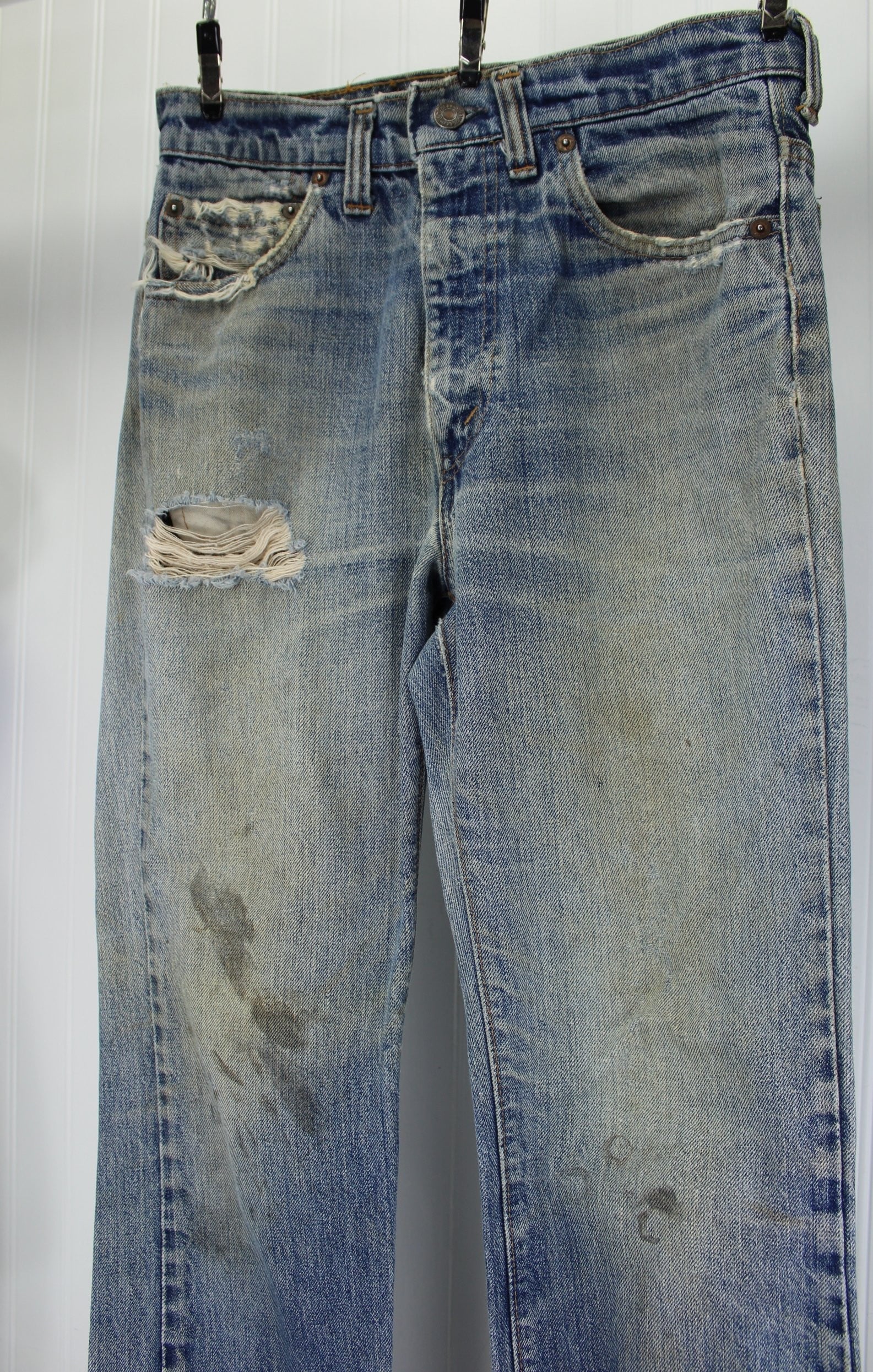 Vintage Levi's Skate Boarder Distressed Grunge  Jeans - Early 1990s - Waist 29" Red Tab one of kind