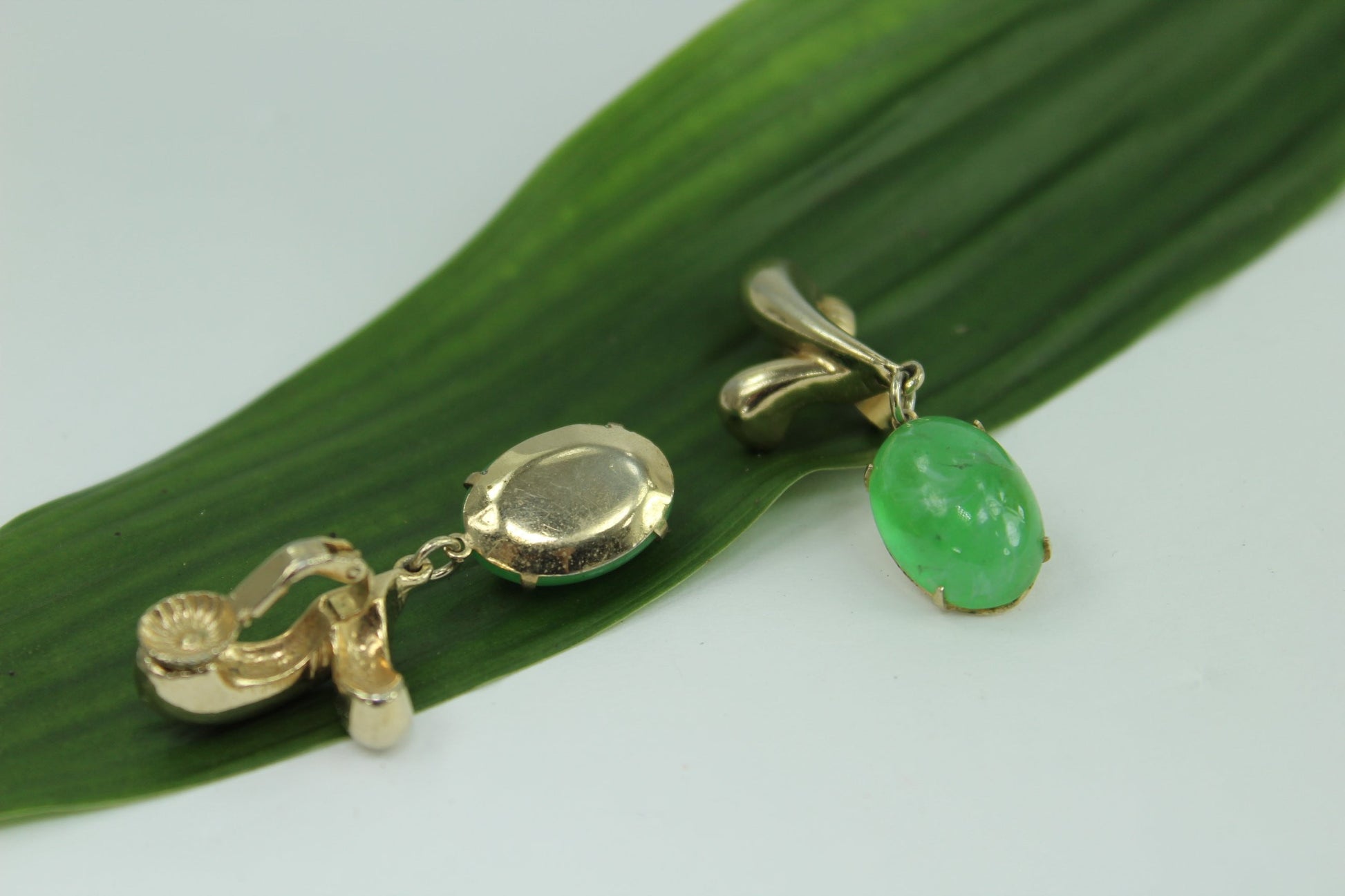 Jadeite Clip Earrings Gold Tone Dangle Large Oval Stone vintage