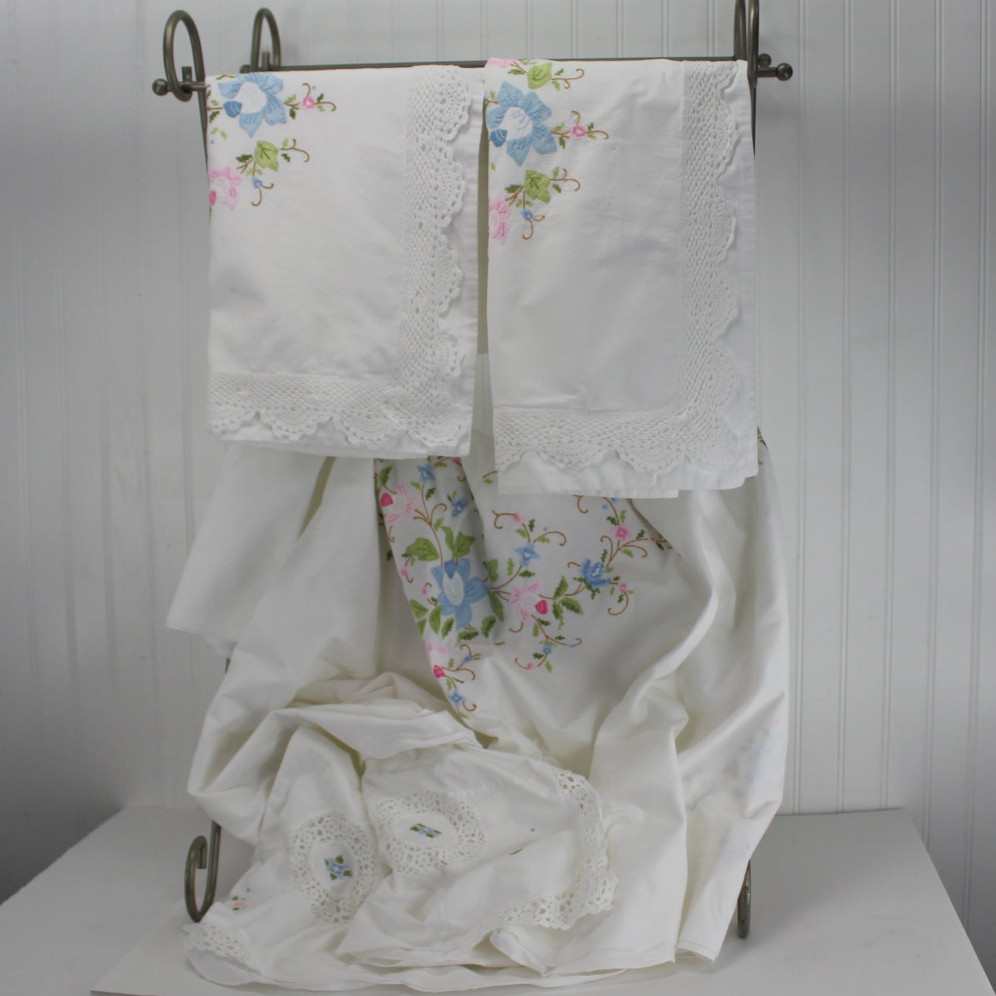White Cotton Coverlet Matching Pillow Shams Appliqued Crosstitch Pastels