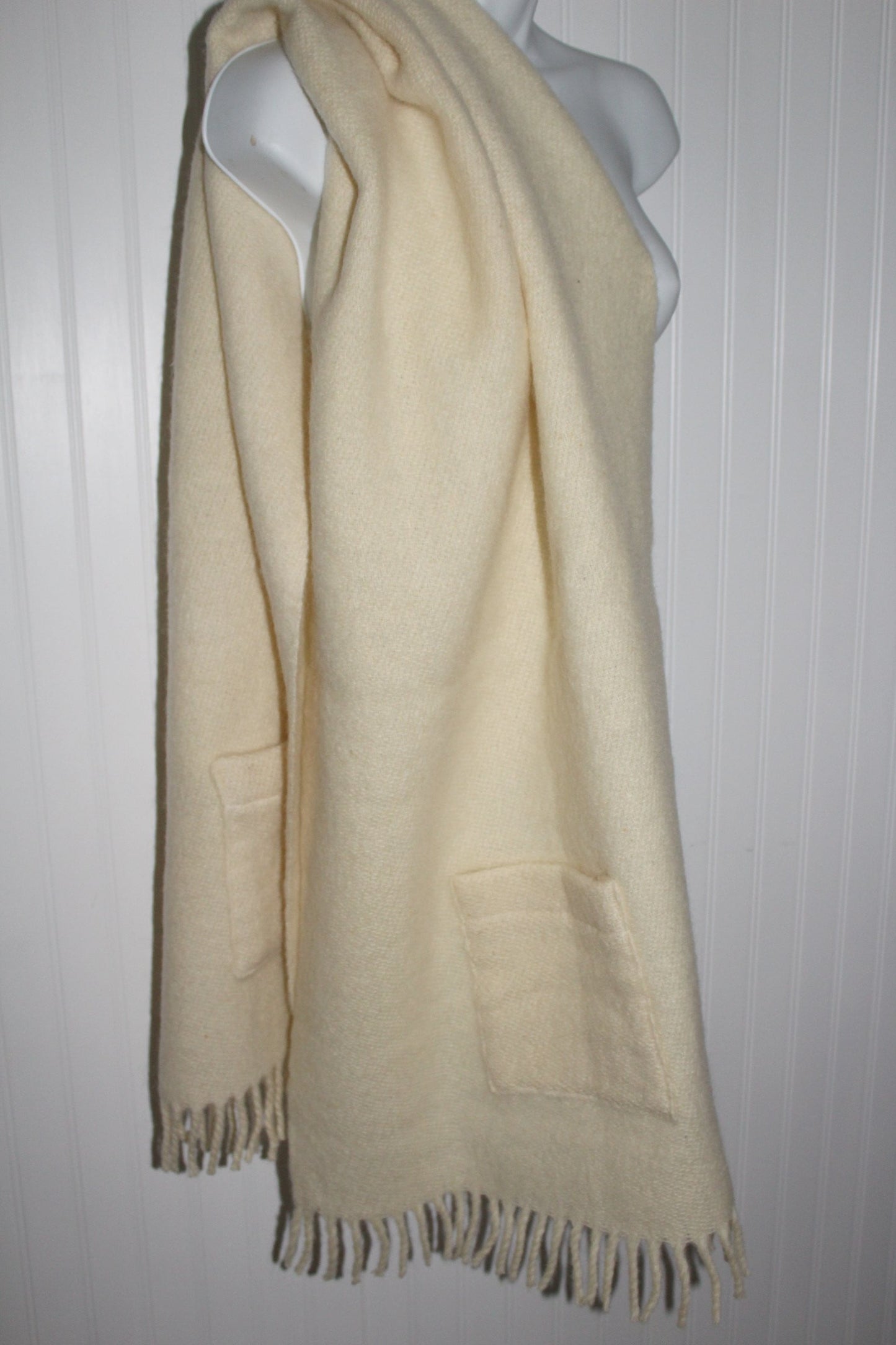 Sweden Shawl Scarf Pockets SVEN JOHANSSON Design Ivory Vintage Treasure