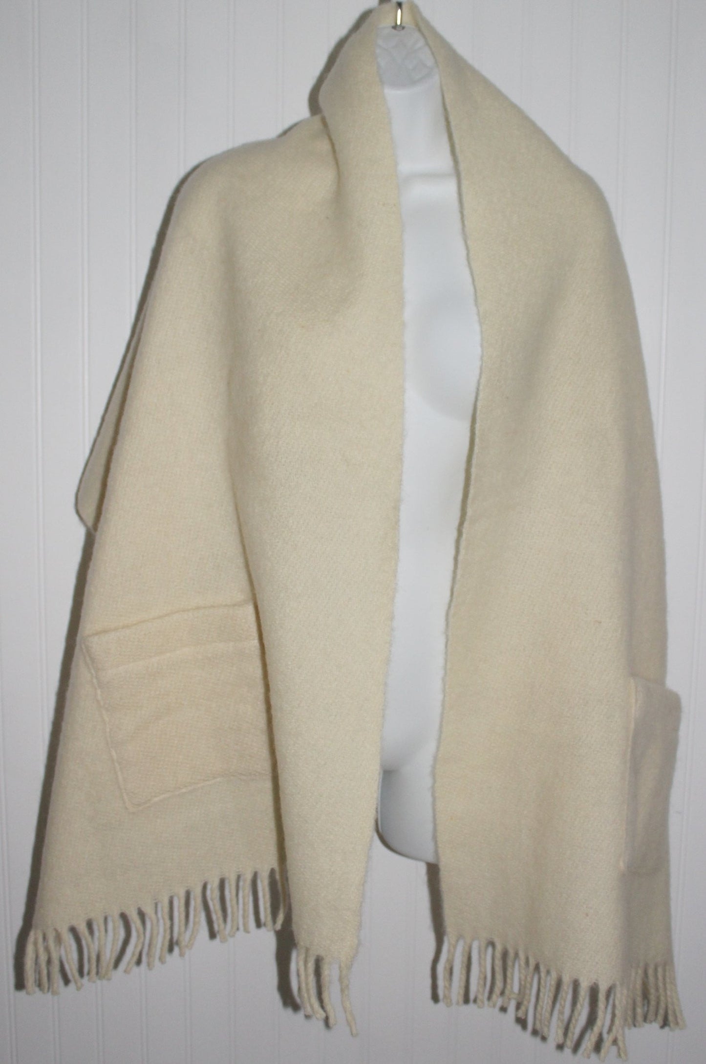 Sweden Shawl Scarf Pockets SVEN JOHANSSON Design Ivory Vintage Treasure unique