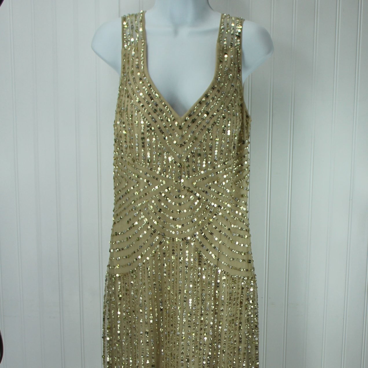 Aidan Mattox Long Sequin Dress - Stunning Fully Lined Champagne with Silver Gold