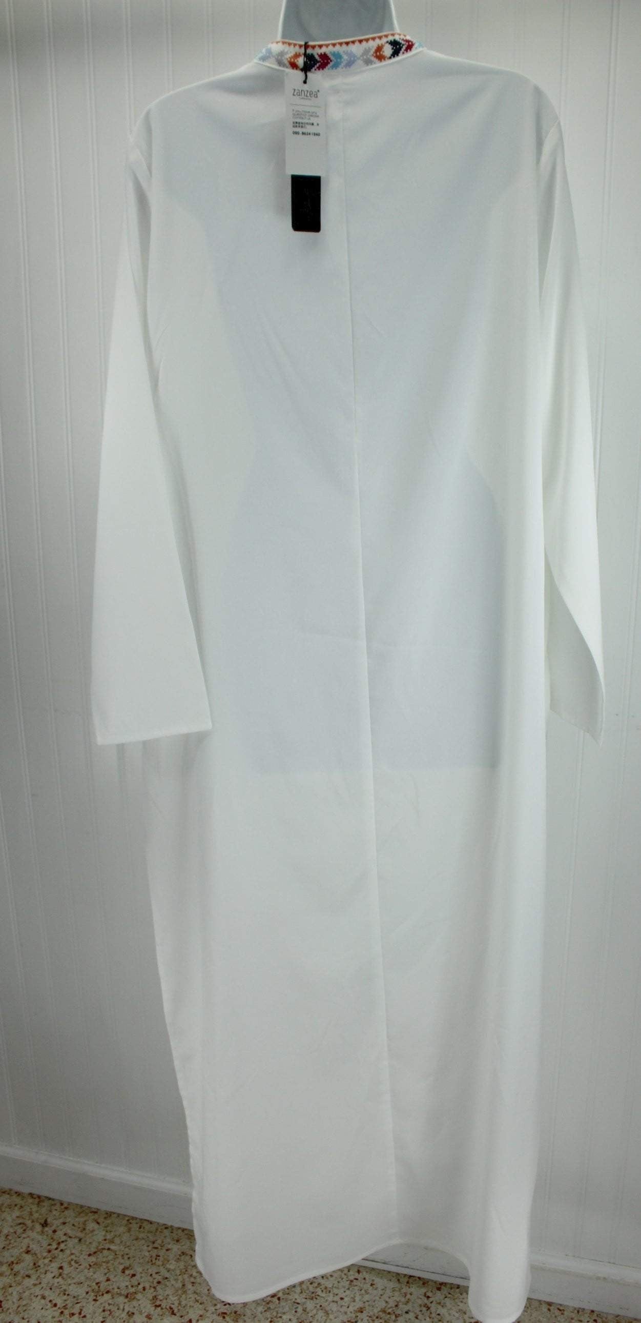 Zanzea Caftan NWT - Long White XL Mandarin Neck Aztec Trim long sleeves