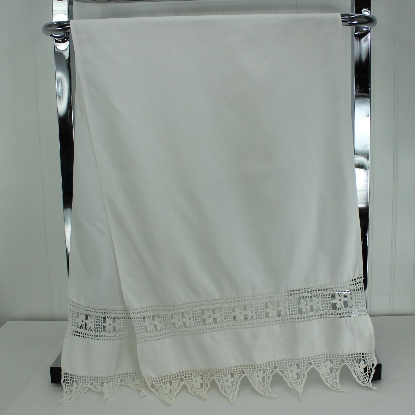 White Linen Table Center Runner Crochet Inserts Pointed Crochet Hems