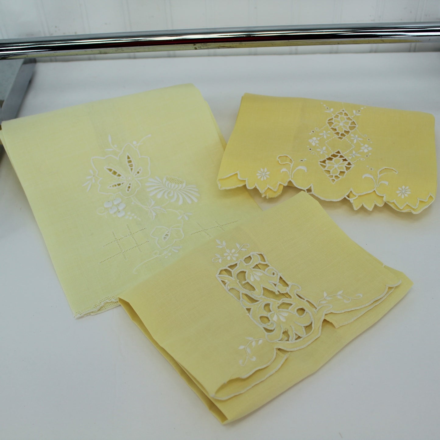 Shades of Yellow Coordinating Collection 3 Fingertip Guest Towels Vintage Embroidery cut work fine linen