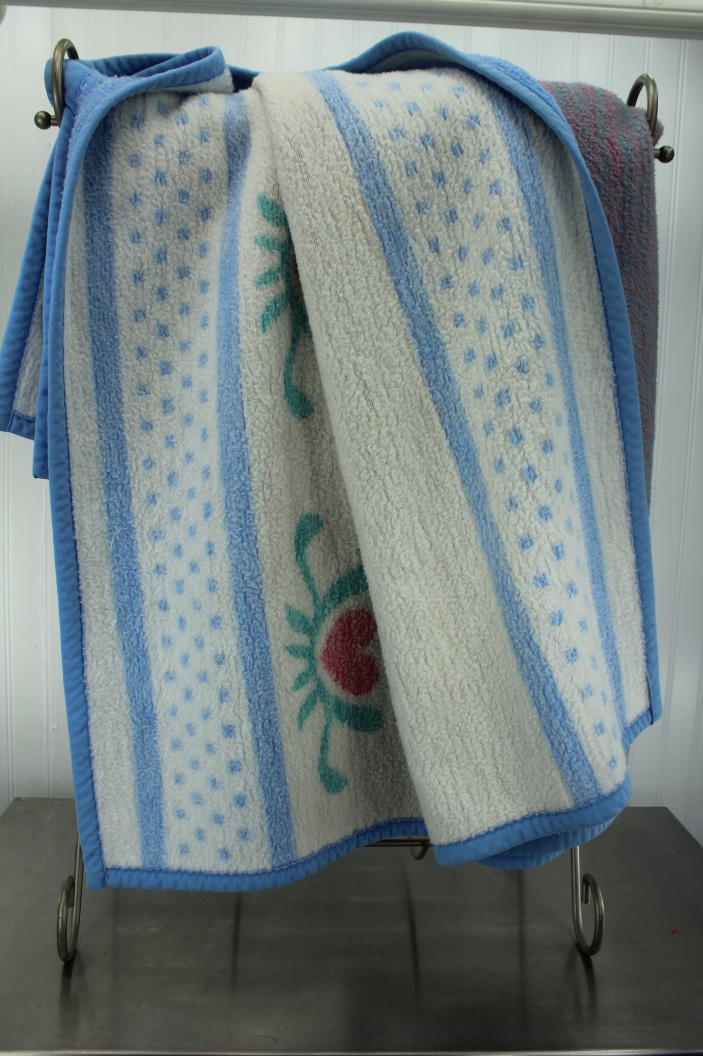 Biederlack Acrylic Blend Throw Blanket - Pastels reversible Cottage House Hearts baby blanket