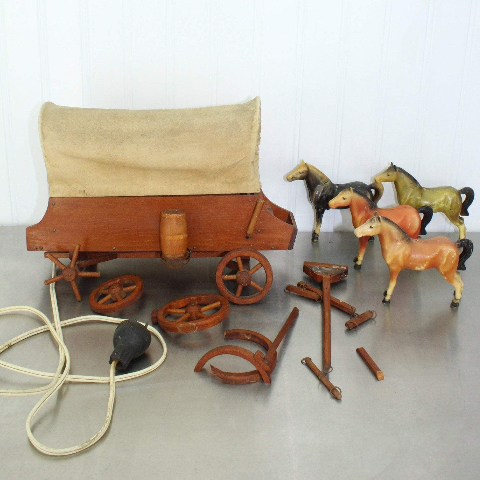 Vintage Western Lamp Covered Wagon Conestoga Original 4 Horses Repair or Parts