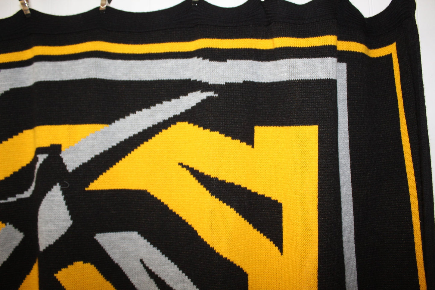 Cameron University Throw Blanket Vintage Acrylic Sweater Knit Aggies Logo soft