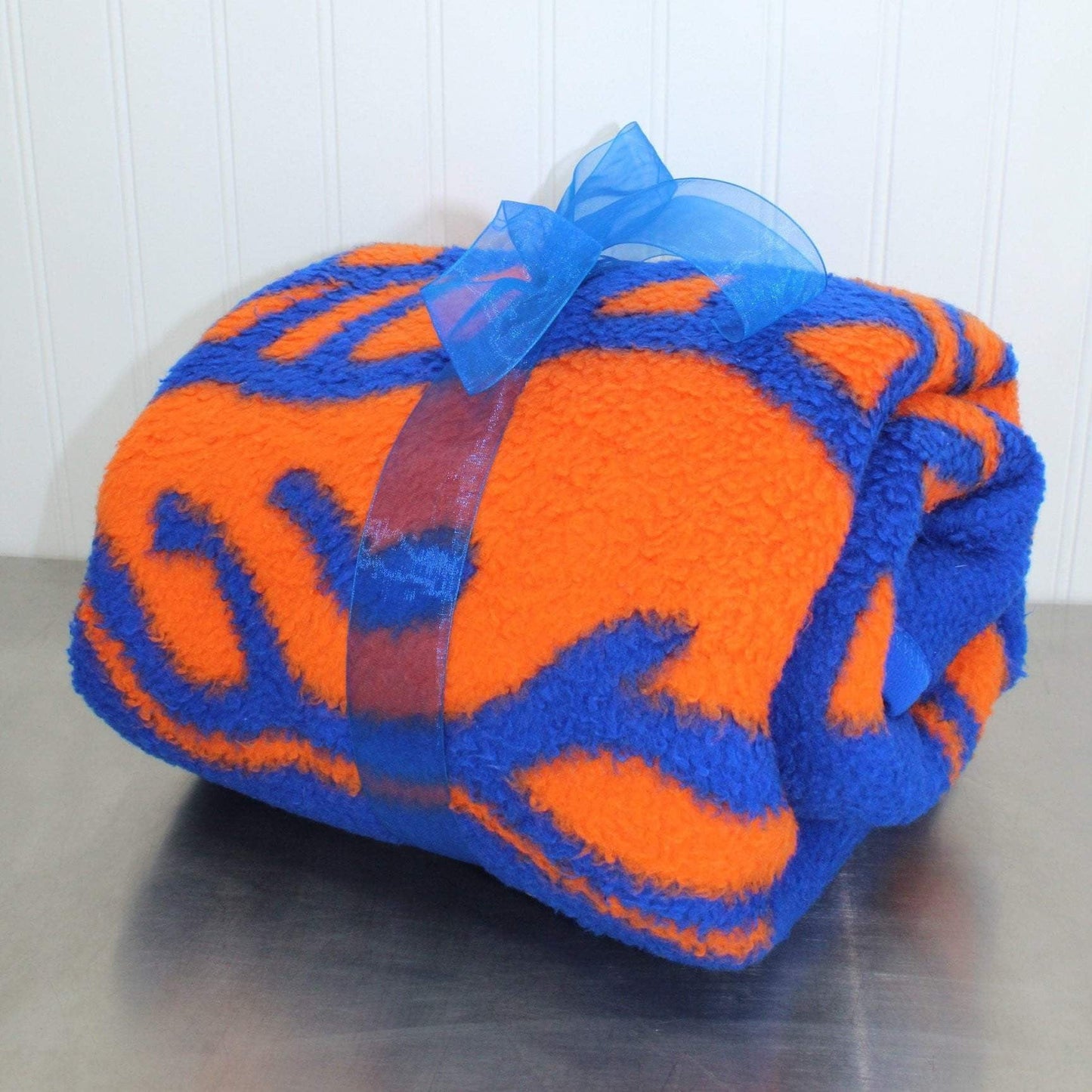 Biederlack Vintage Acrylic Blend Throw Blanket - "Florida Gators"  UF Gator Logo - 54" X 48" USA stadium blanket