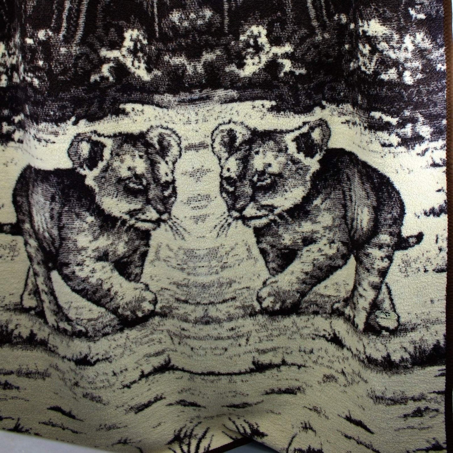 United Intl Acrylic Throw Blanket - Tiger Cubs Jungle - Brown Cream - Spain vintage