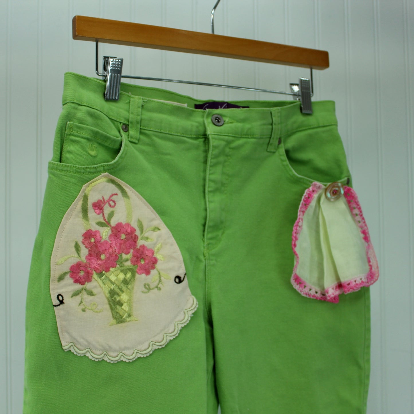 Gloria Vanderbilt Chartreuse Green Jeans Patzi Design Embroidery Flower Size 8