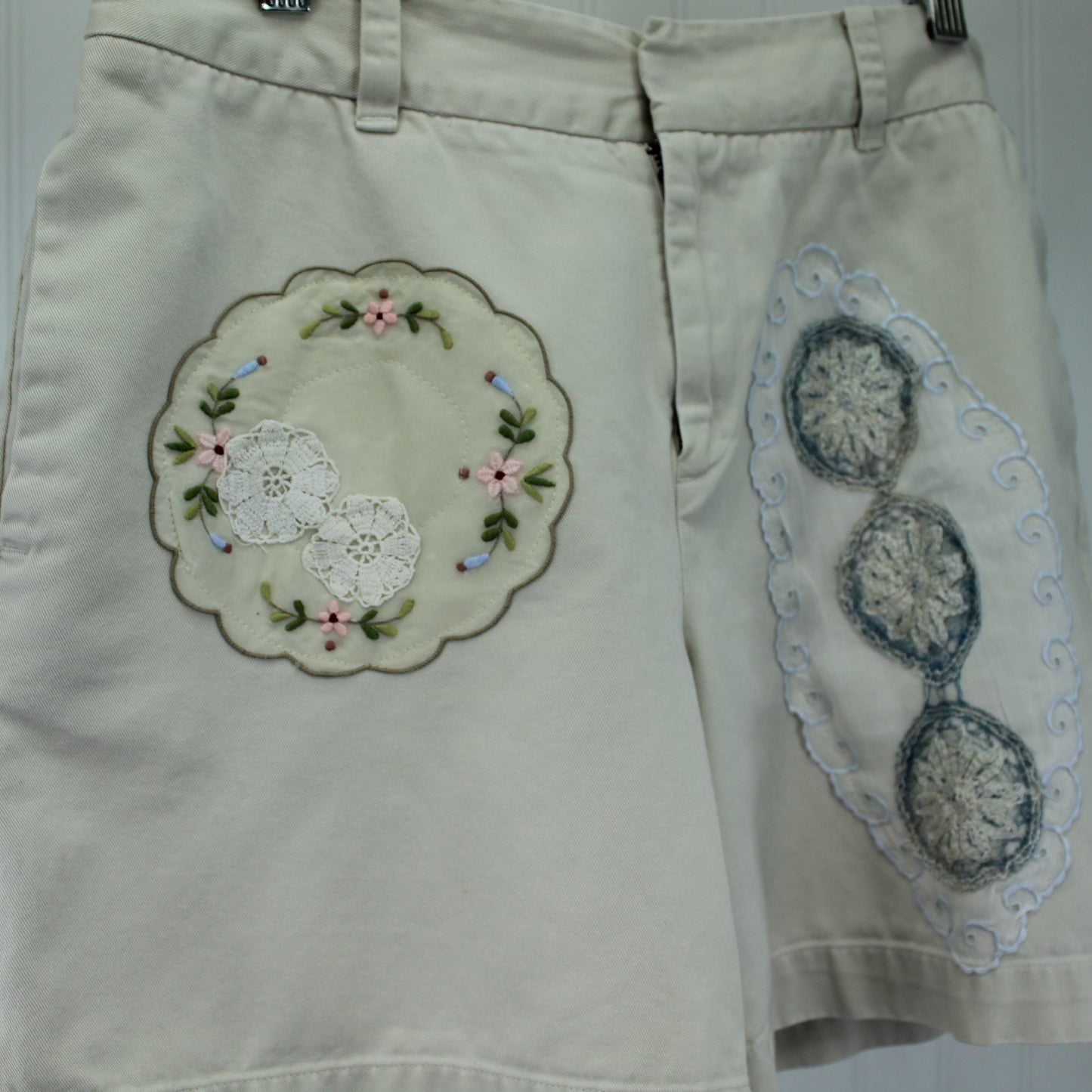 GAP Cotton Khaki Short Pants Patzi Design Enhanced Embroidery Crochet frou frou on the pants front