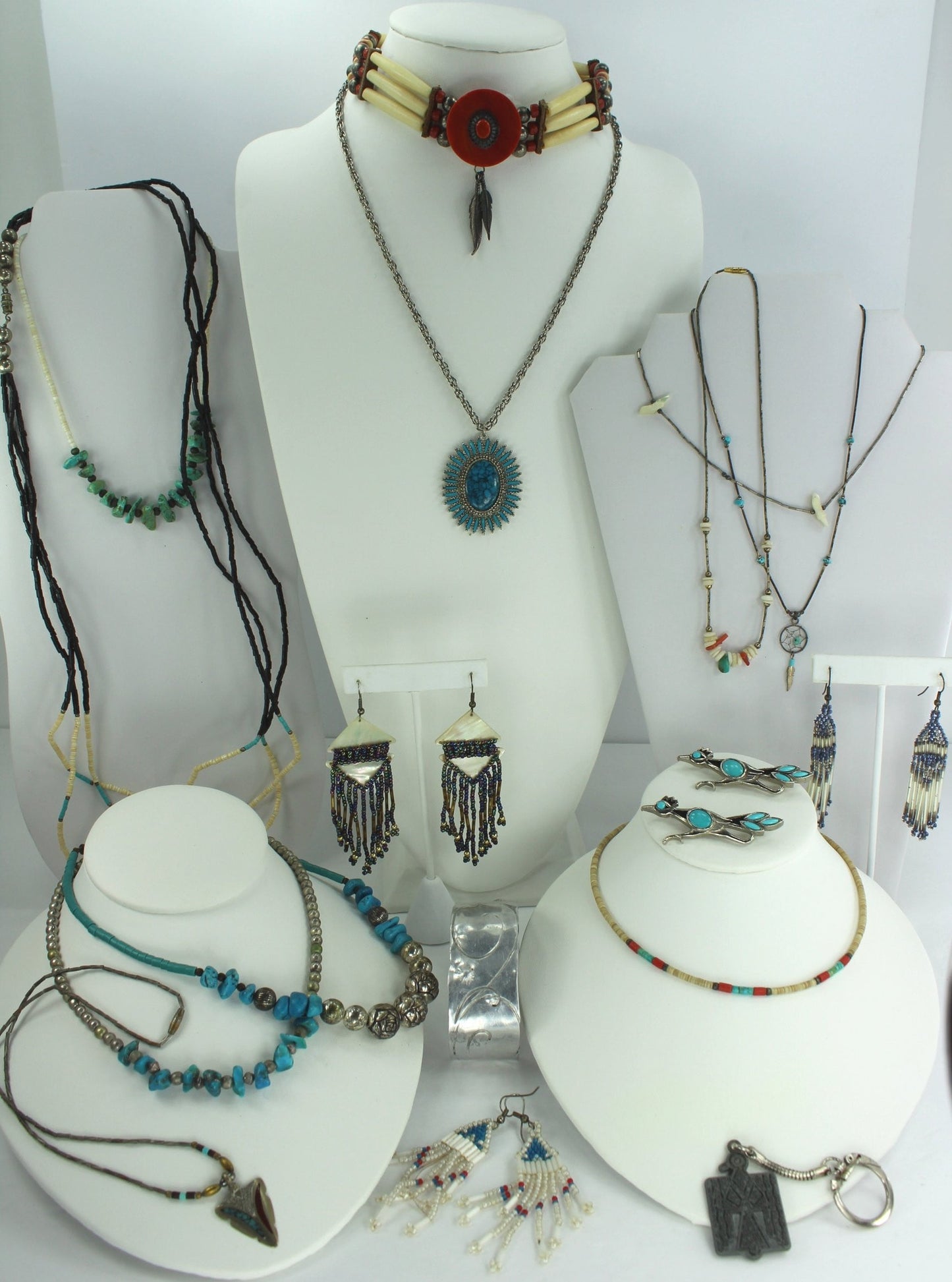 Jewelry Lot 595- Eighteen (18) Pieces Southwest Wearables - Vintage Turquoise & Beads - Olde Kitchen & Home