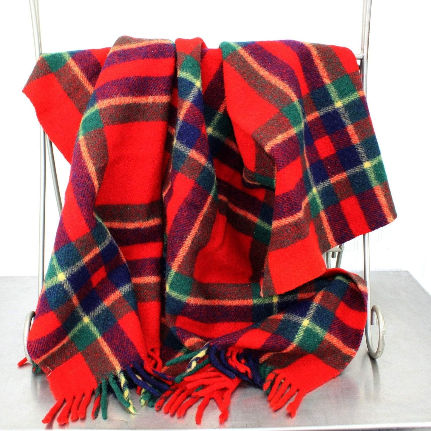 Troy Robe USA Wool Throw - Leisure Blanket Red Plaid Green Blue vintage mill clossed 2001