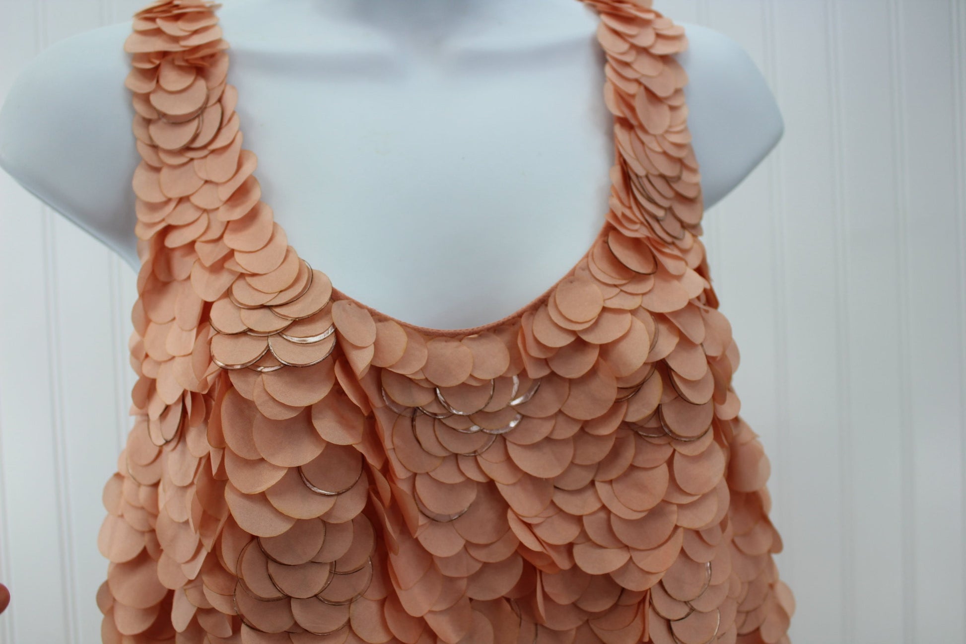 Renzo + Kai Top Silk Pale Tangerine Fabric Fishscale Trim Fully Lined scoop neck